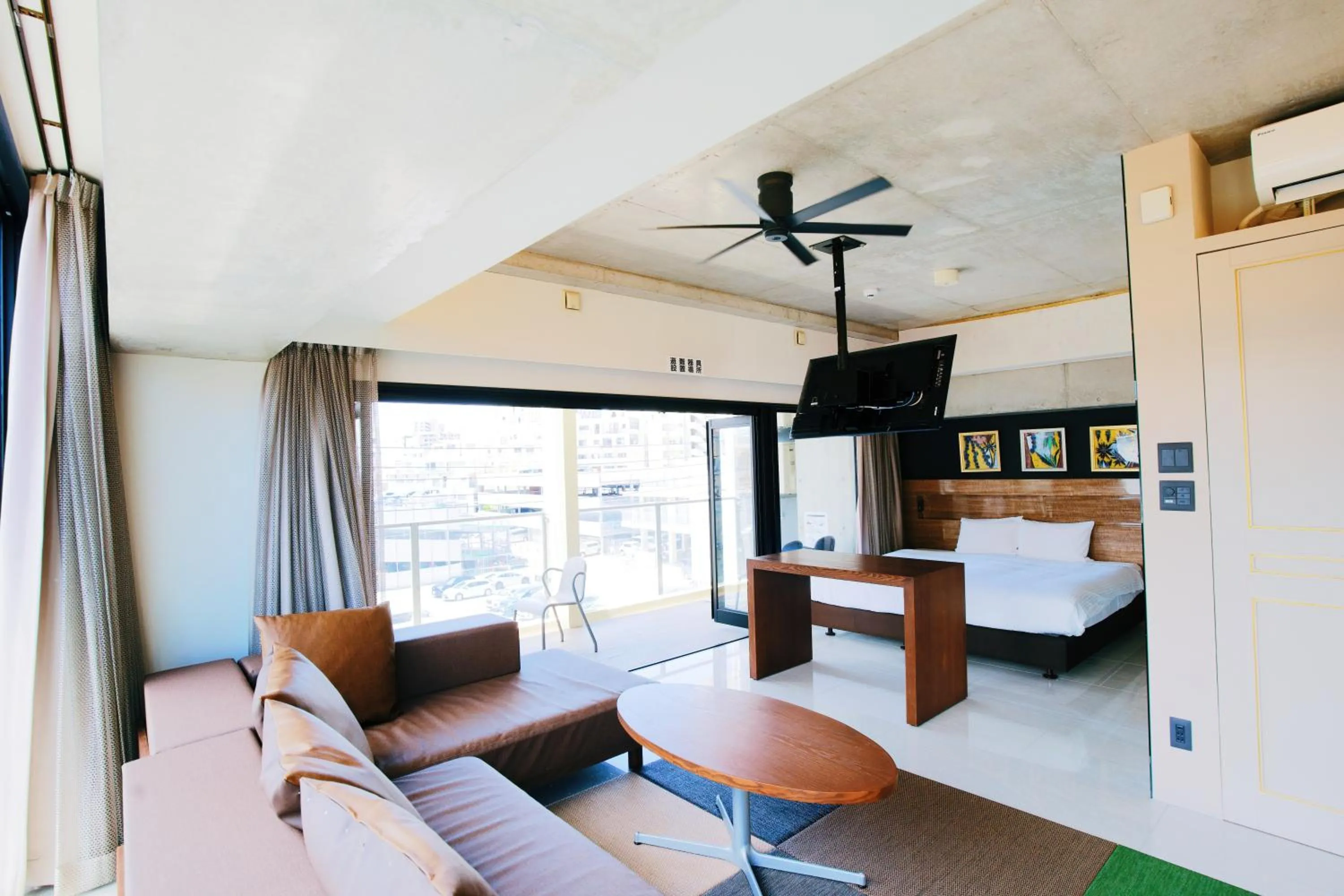 Living room, Bed in HOTEL Viviana