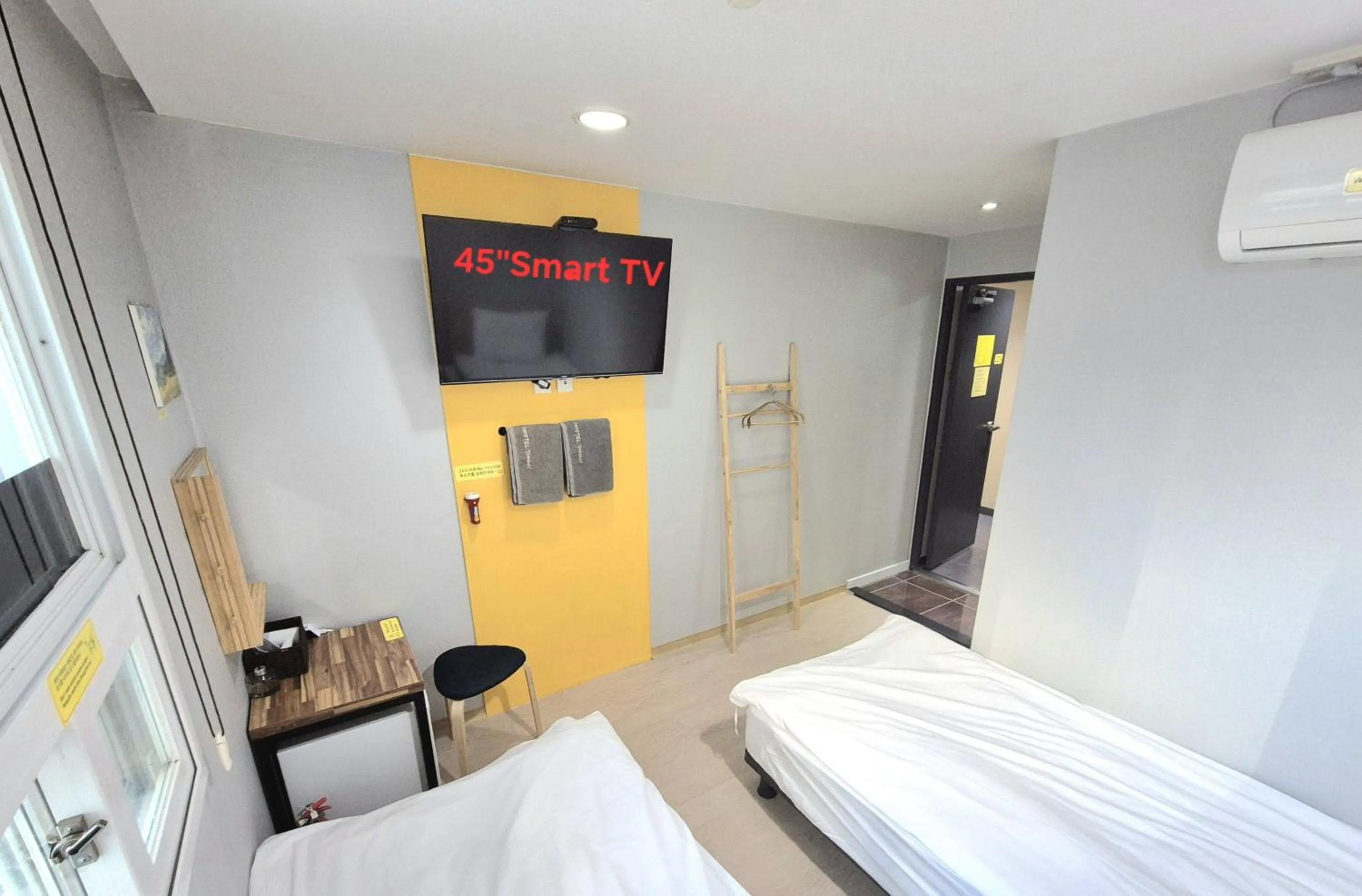 Bedroom, Bed in Hostel Tommy Renewal 2025