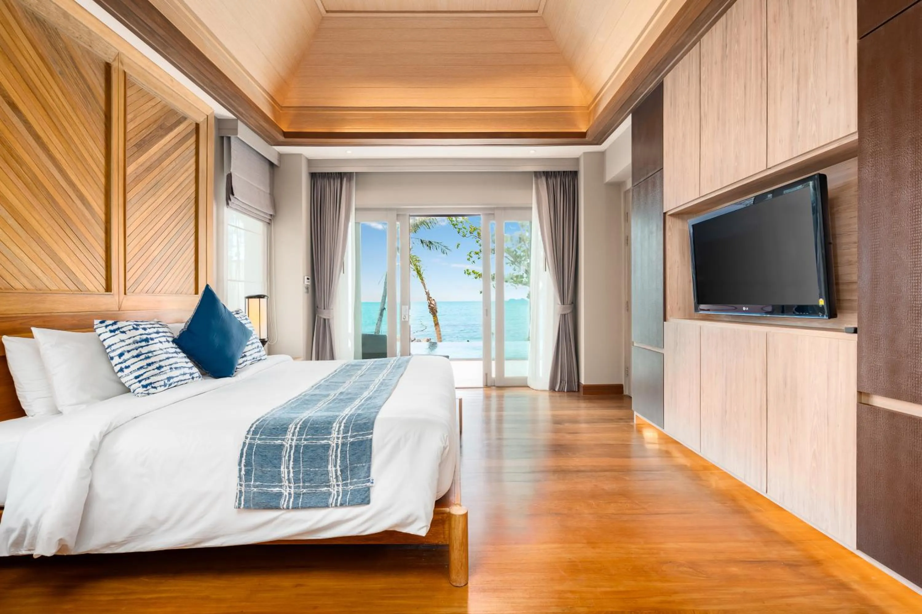 TV and multimedia, Bed in Fair House Villas & Spa, Koh Samui