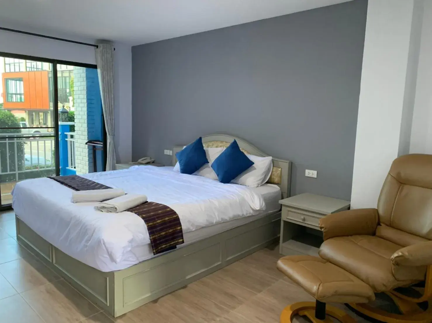 Superior Double Room in Blue Garden Resort Pattaya Superior Double Room in Blue Garden Resort Pattaya