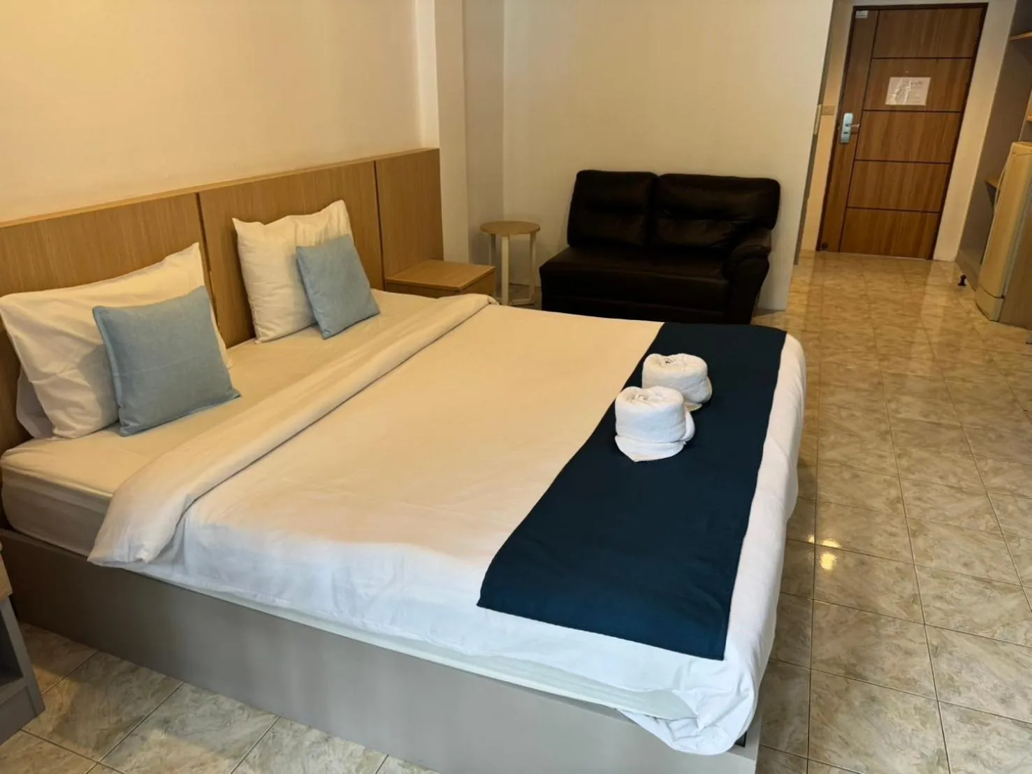 Bed in Blue Garden Resort Pattaya