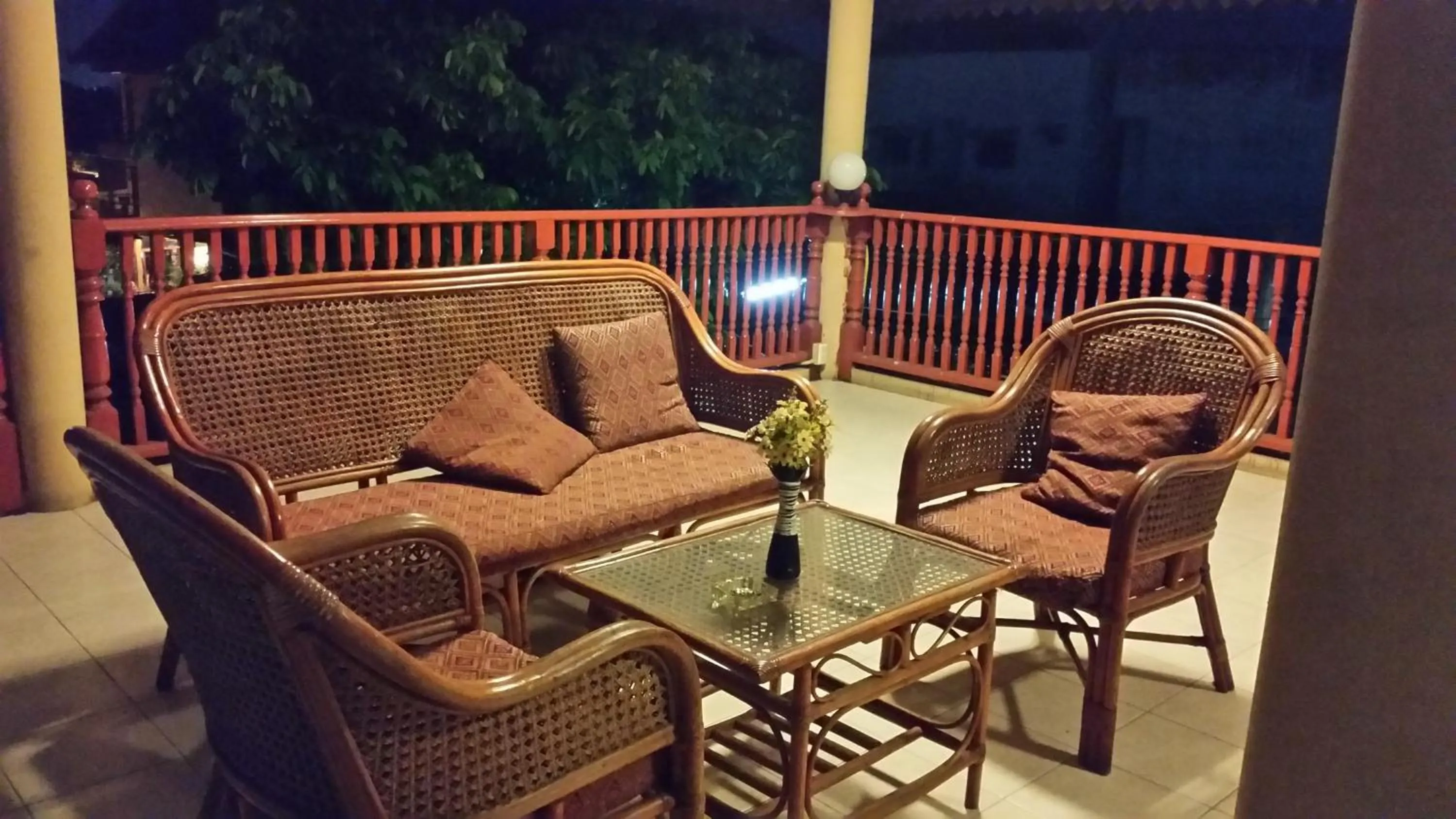 Villa Oranje Chiang Mai