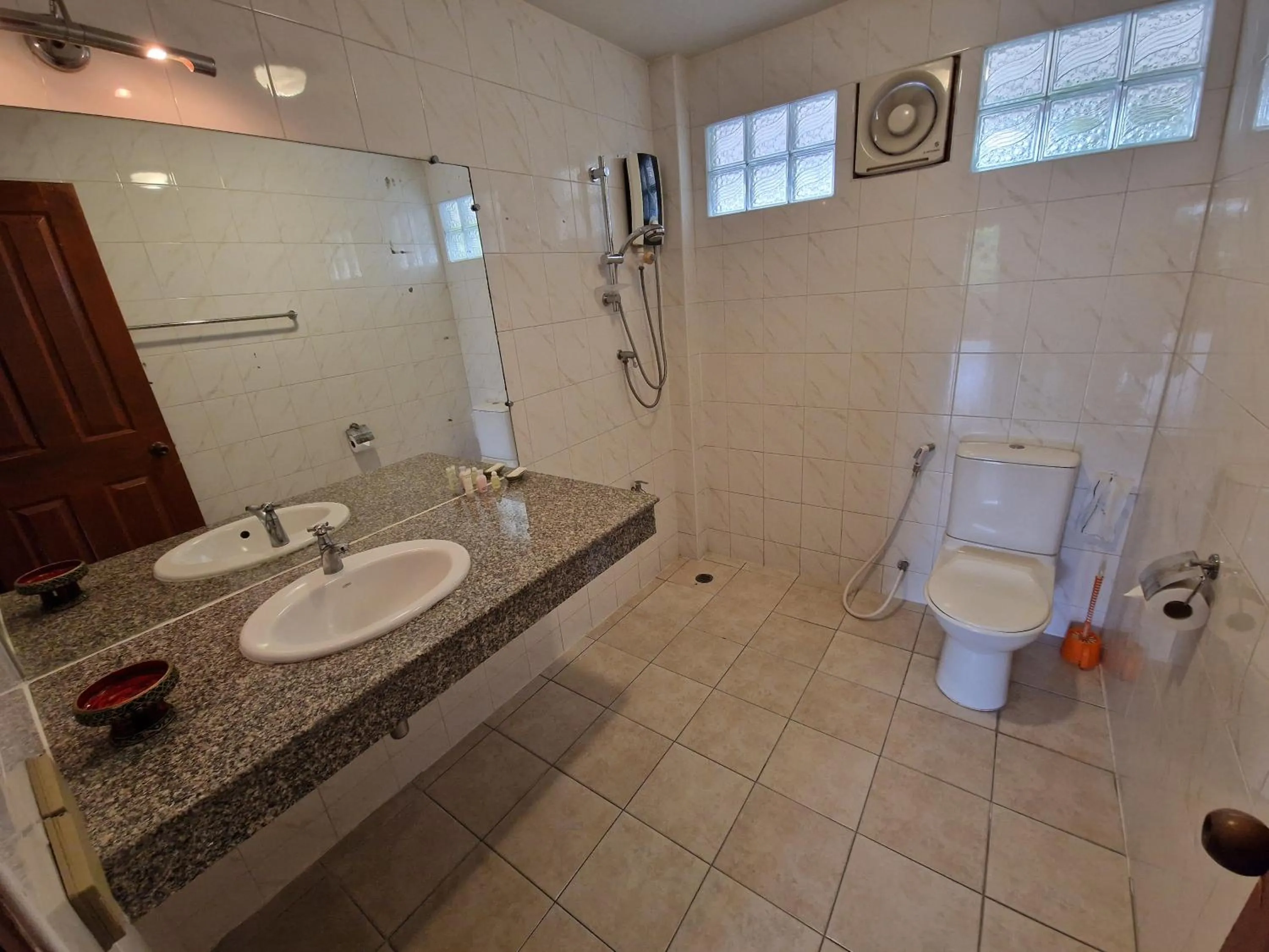 Villa Oranje Chiang Mai