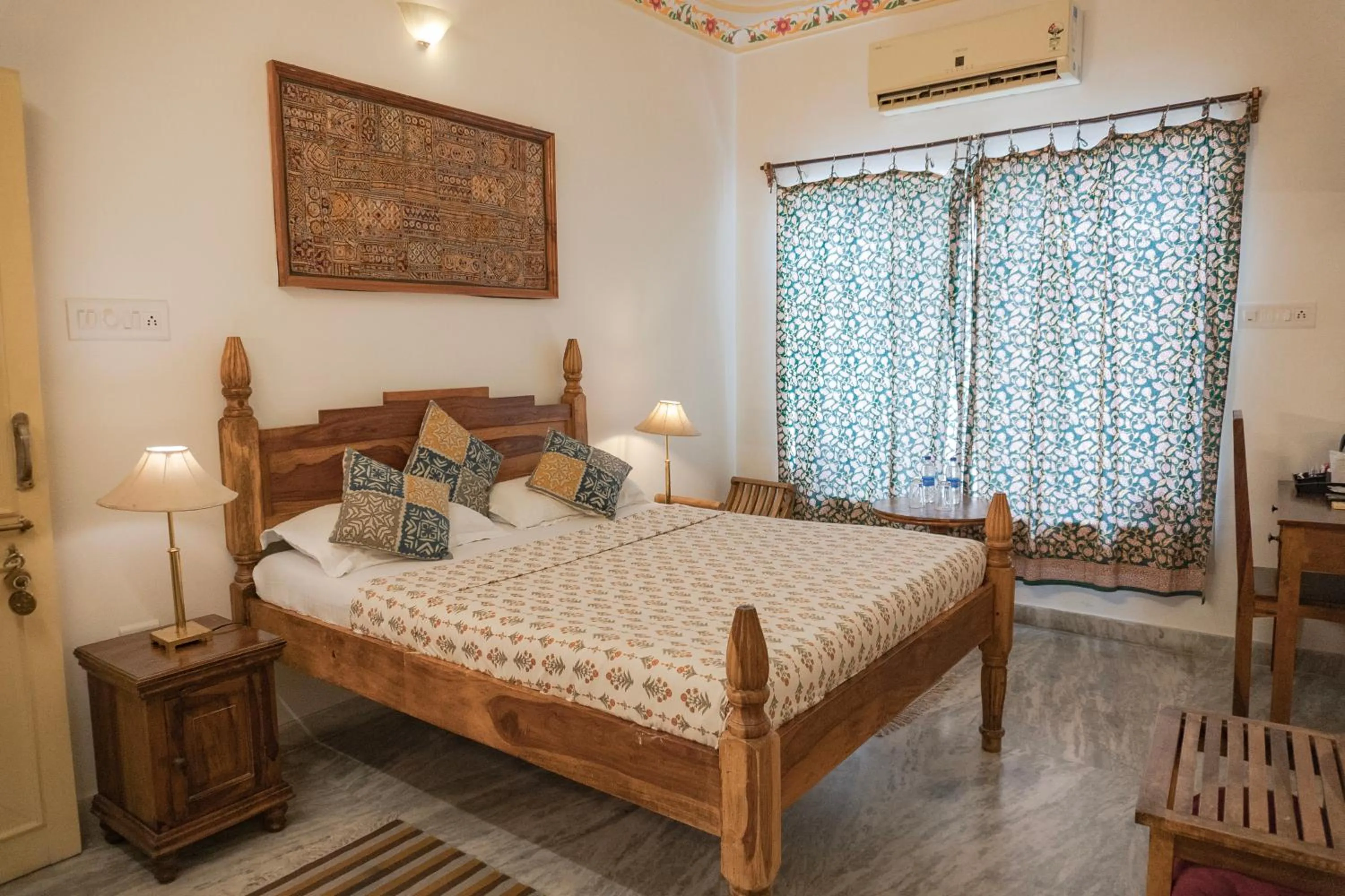 Bedroom, Bed in Hotel Pratap Bhawan