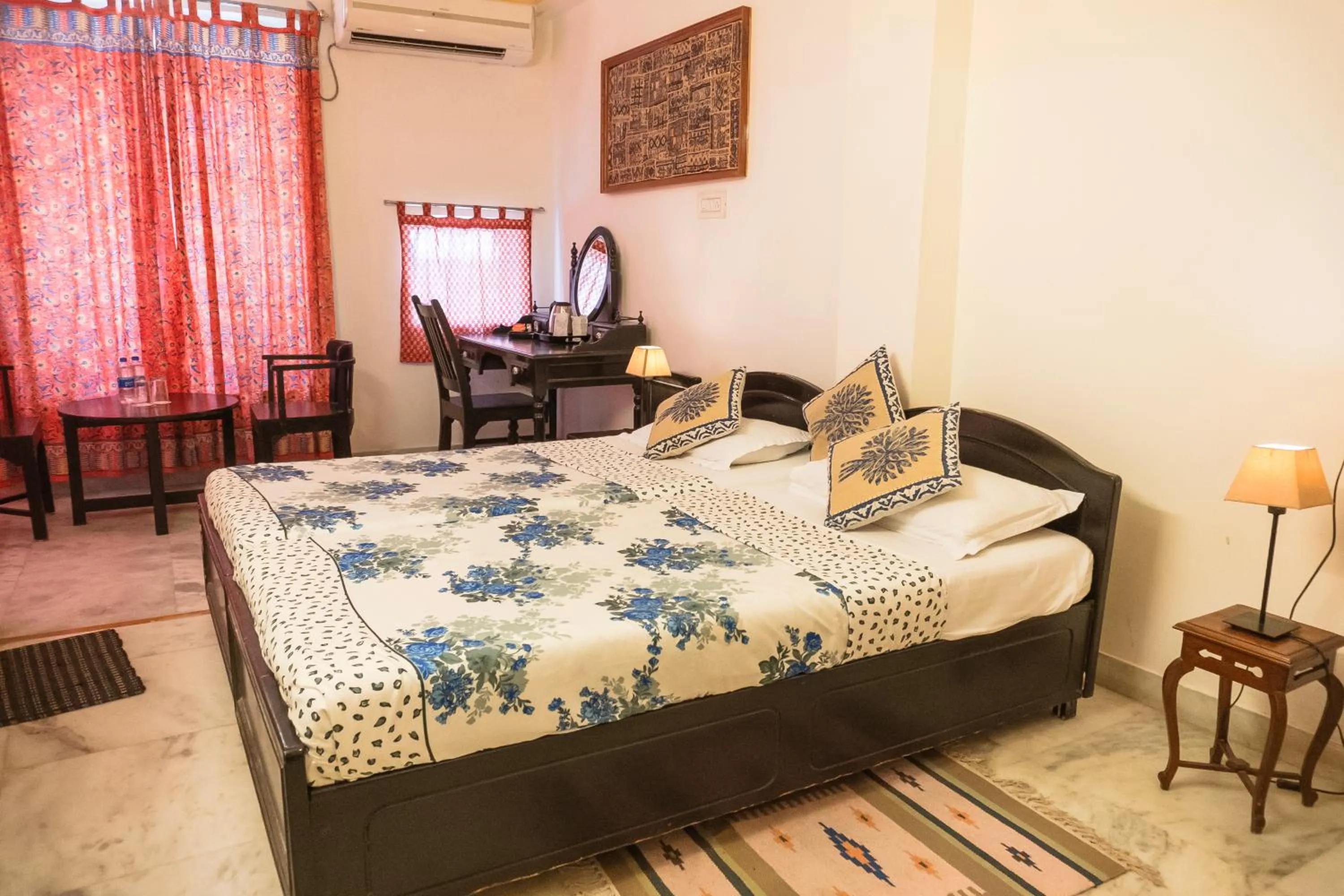 Bedroom, Bed in Hotel Pratap Bhawan