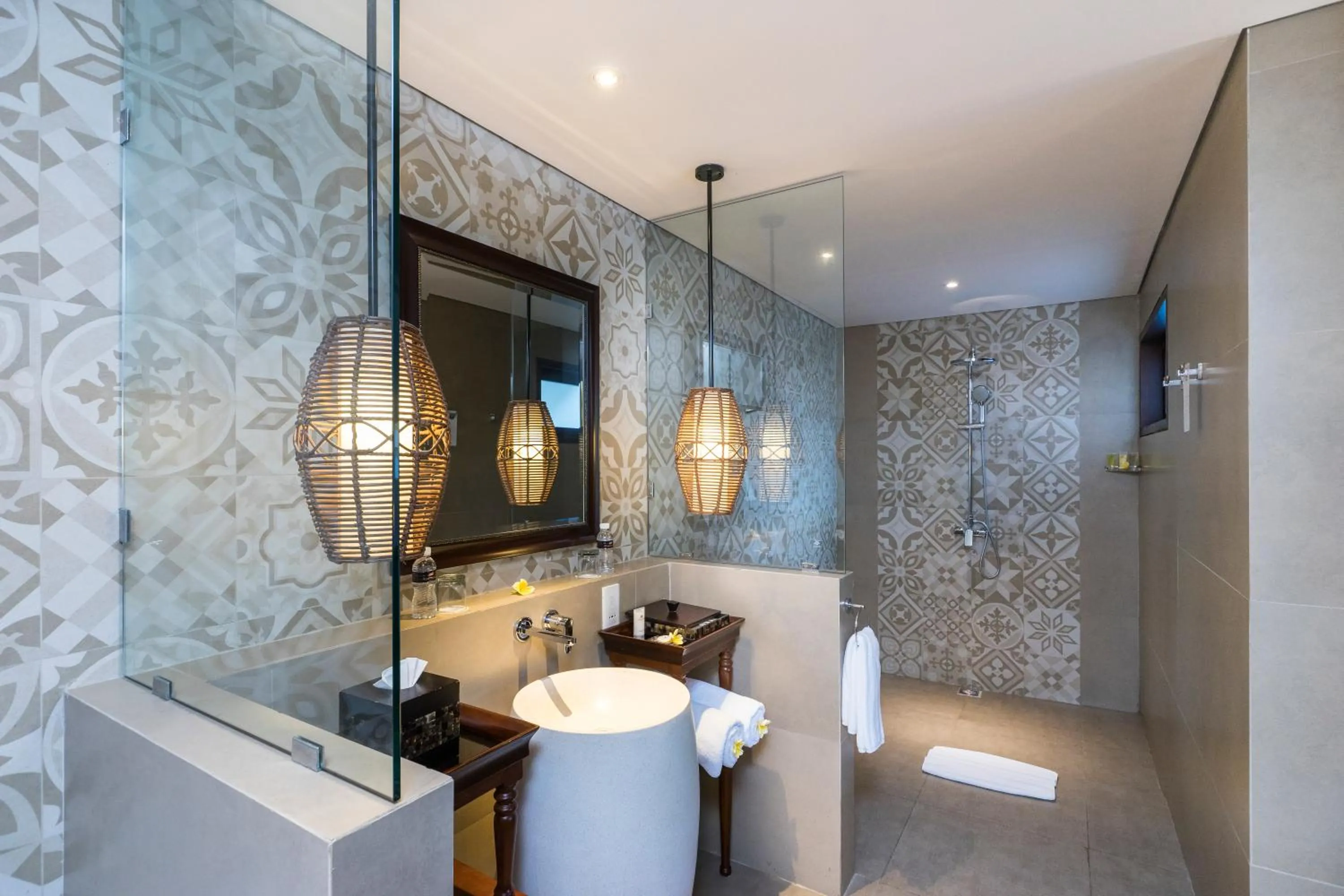 Premier One-Bedroom Villa with Private Pool in Lembongan Beach Club & Resort