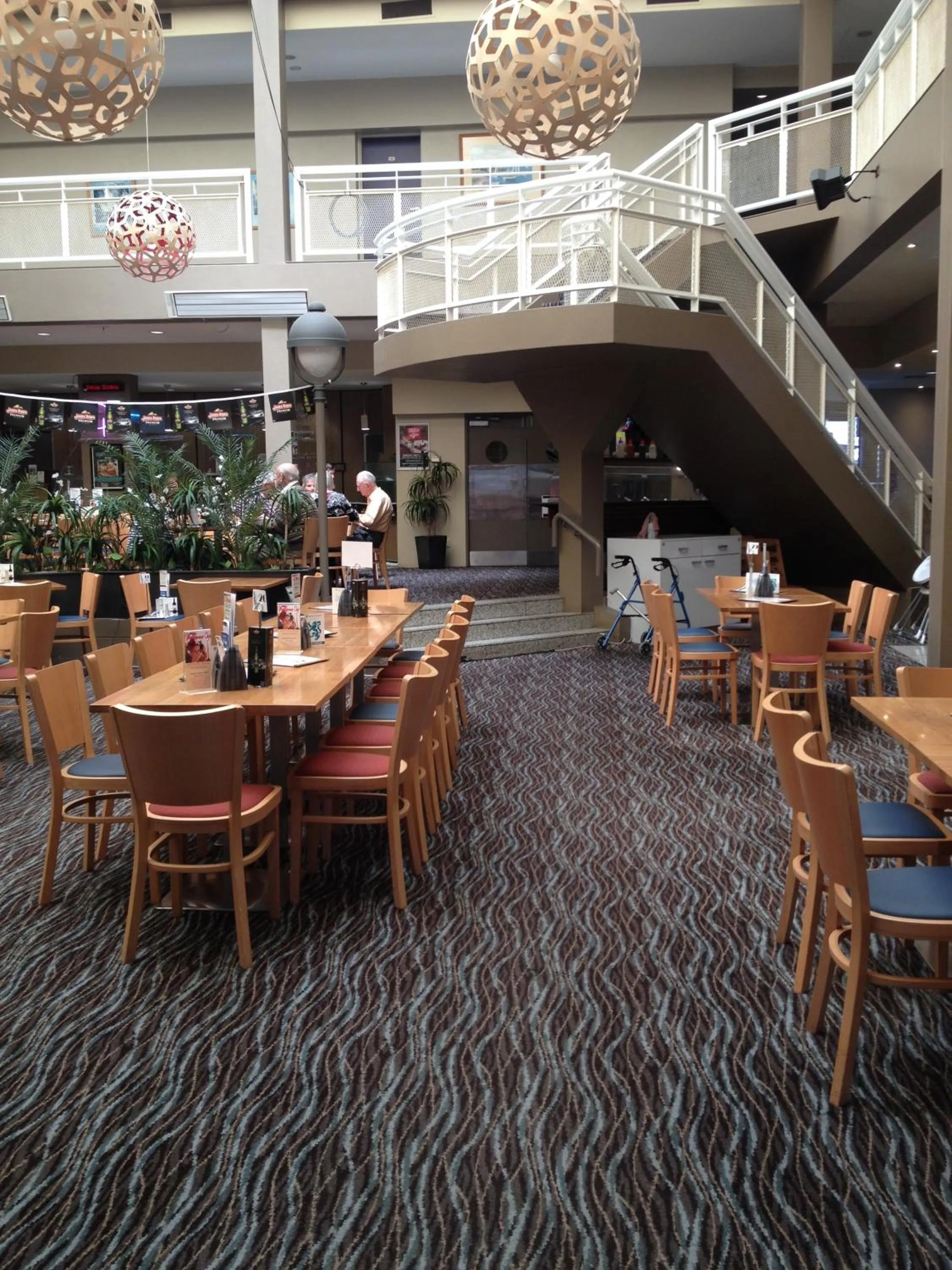 Restaurant/places to eat in The Lighthouse Hotel