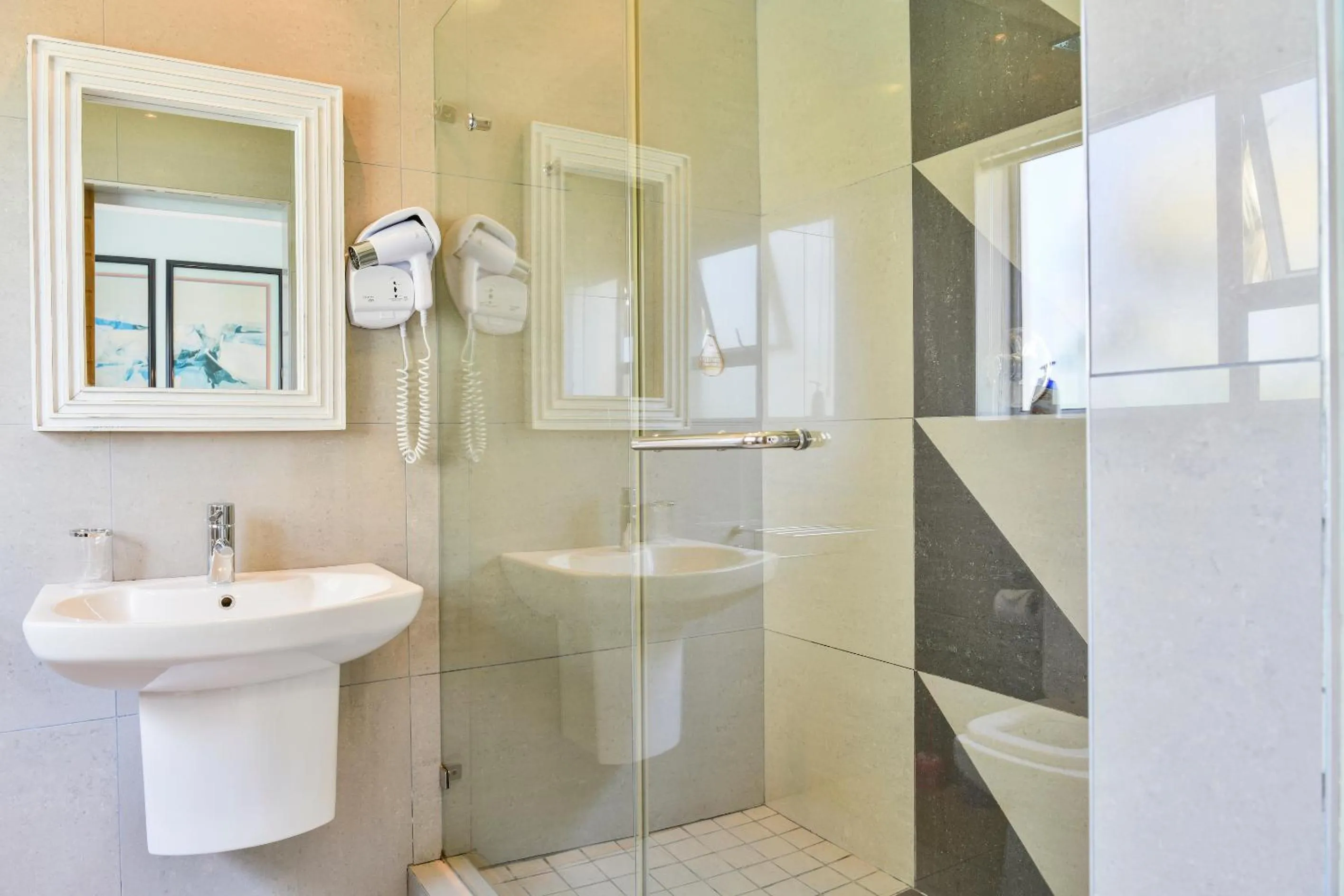 Shower in AL-BEIT LODGE