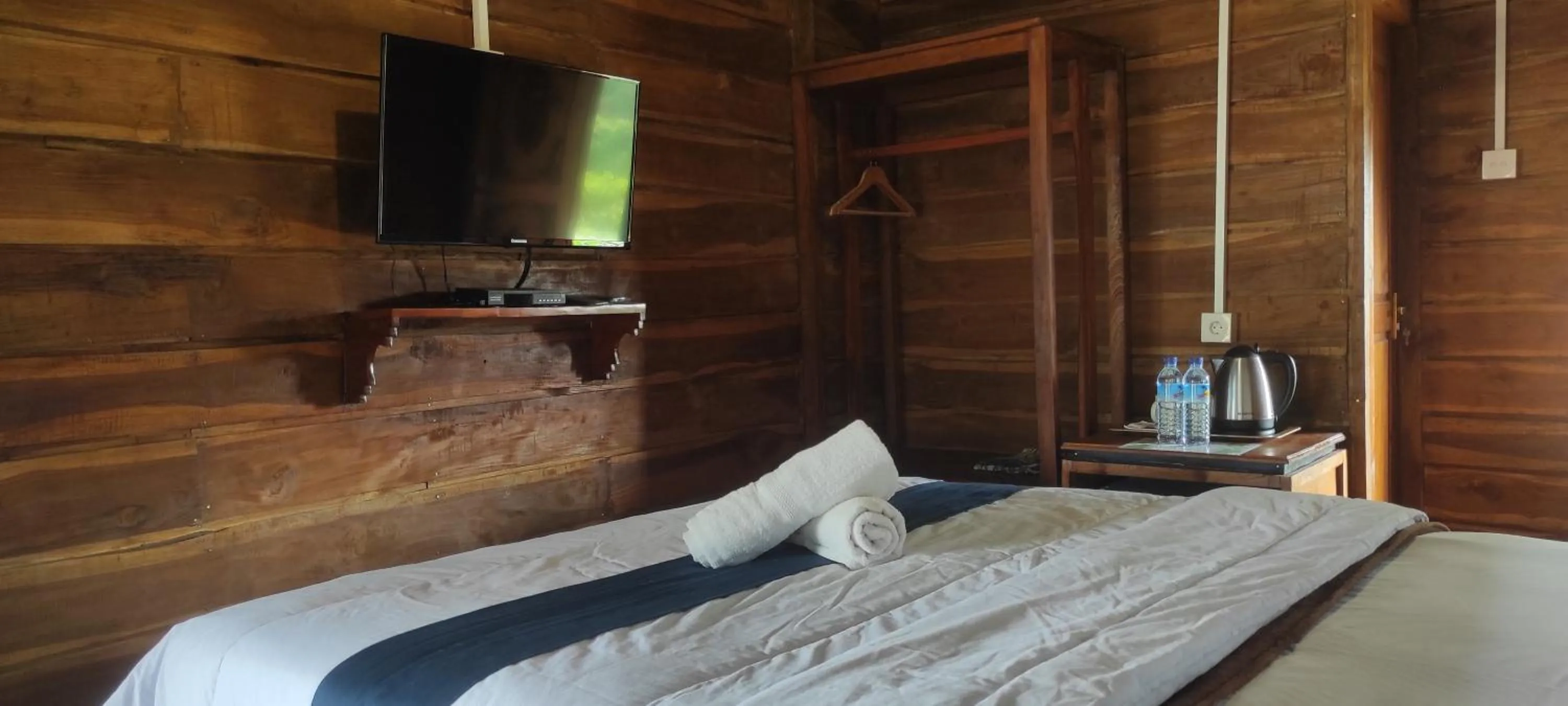 Bed in Rinjani Hill Hotel