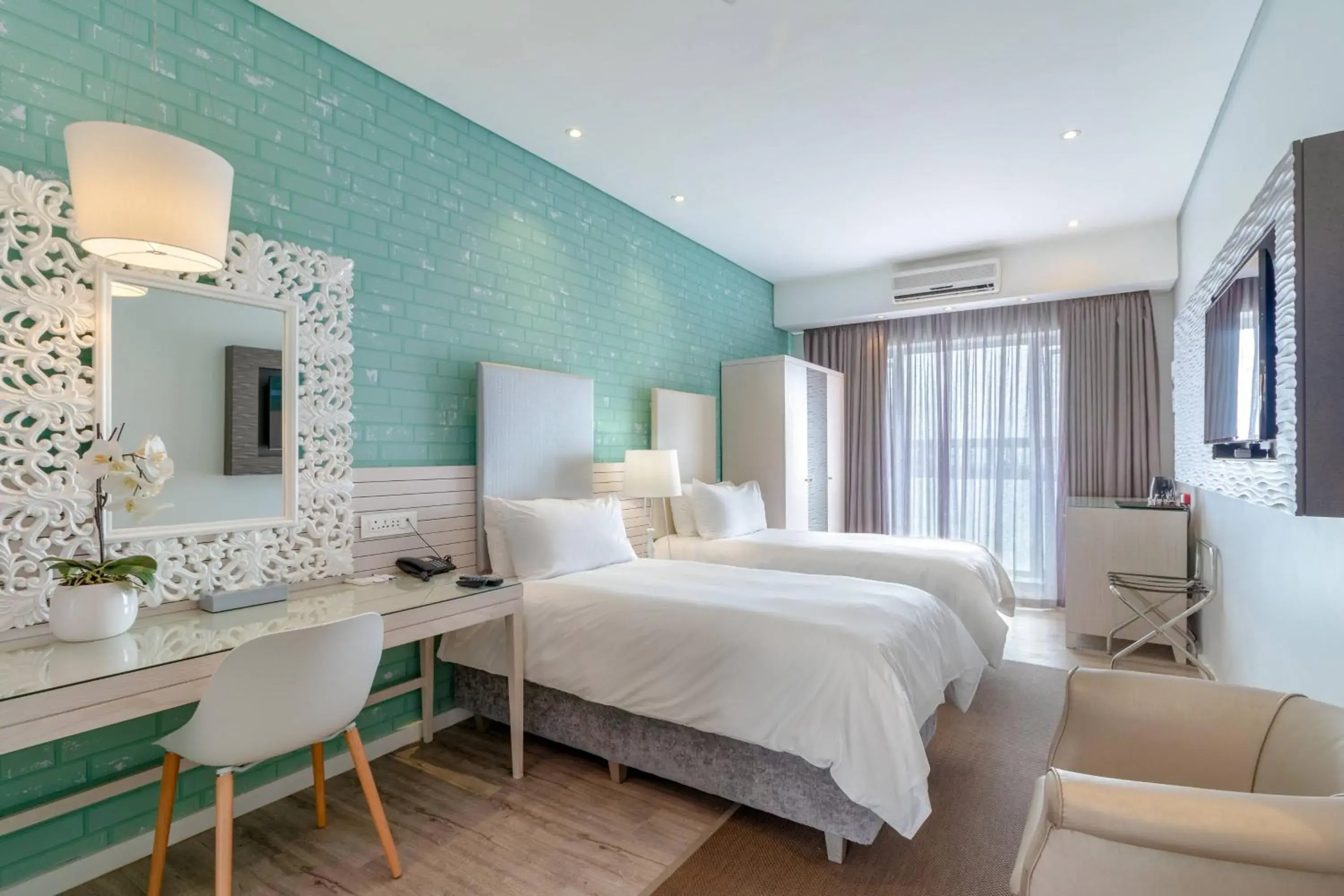 Standard room, 2 Single beds - single occupancy in Protea Hotel by Marriott Mossel Bay Standard room, 2 Single beds - single occupancy in Protea Hotel by Marriott Mossel Bay