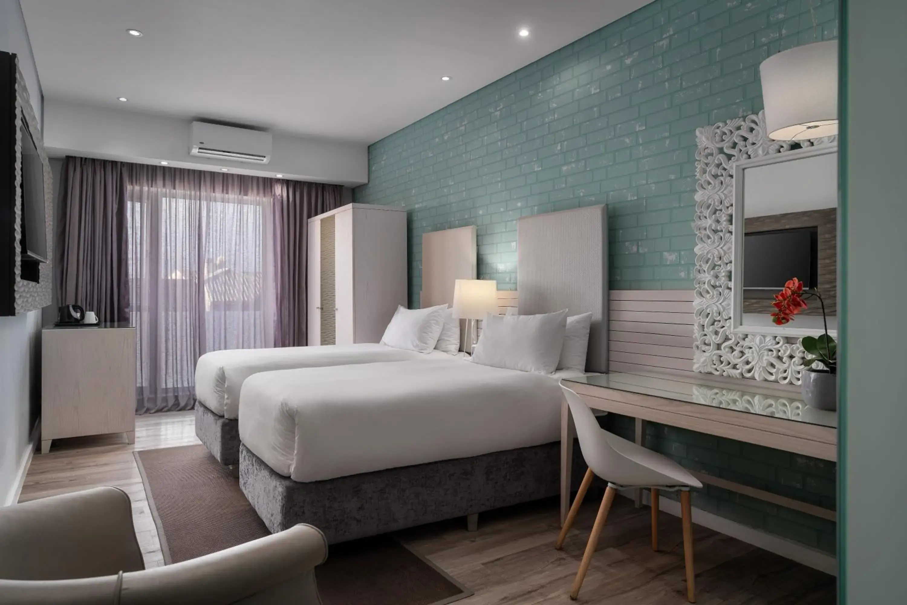 Standard room, 2 Single beds - single occupancy in Protea Hotel by Marriott Mossel Bay Standard room, 2 Single beds - single occupancy in Protea Hotel by Marriott Mossel Bay