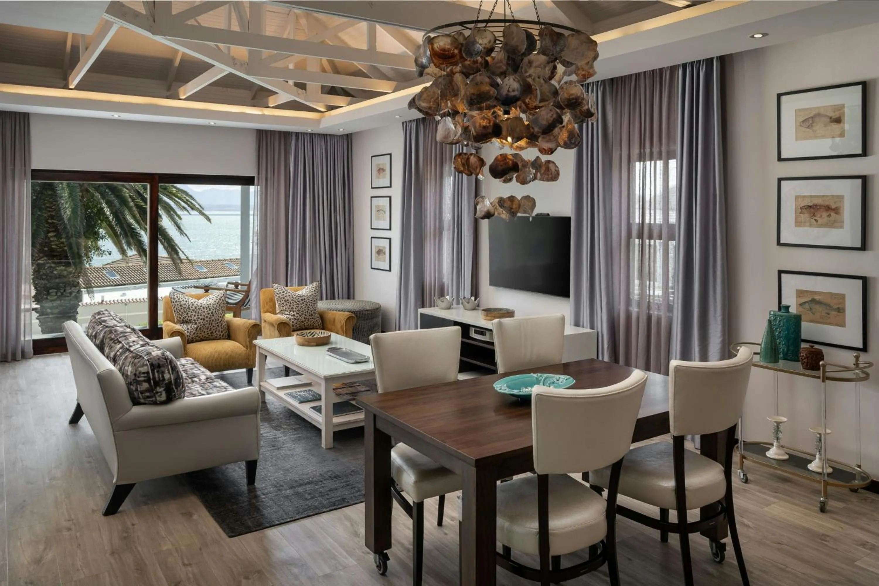 Living room in Protea Hotel by Marriott Mossel Bay