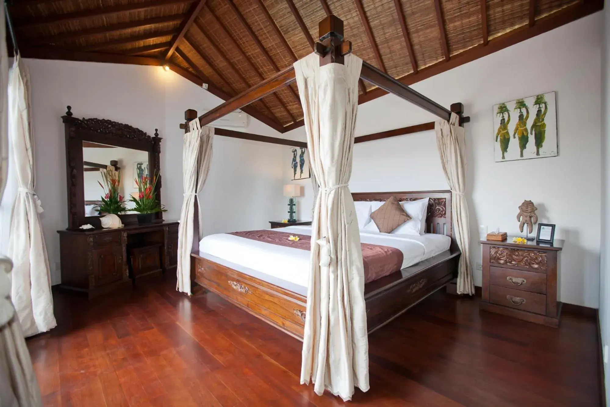 Three-Bedroom Villa with Private Pool in Villa Origami by Nagisa Bali Three-Bedroom Villa with Private Pool in Villa Origami by Nagisa Bali