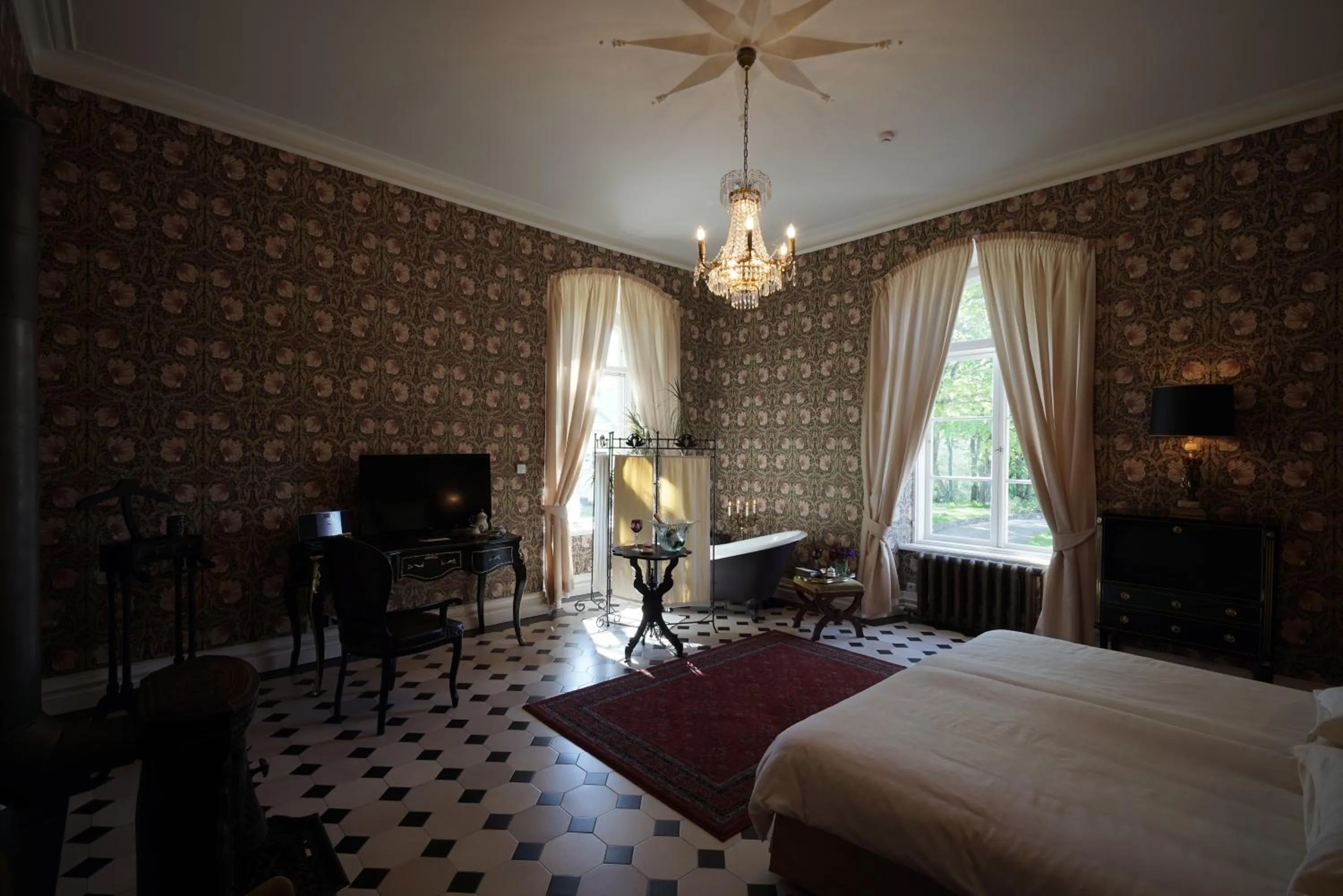 Photo of the whole room, Bed in Liepupe Manor