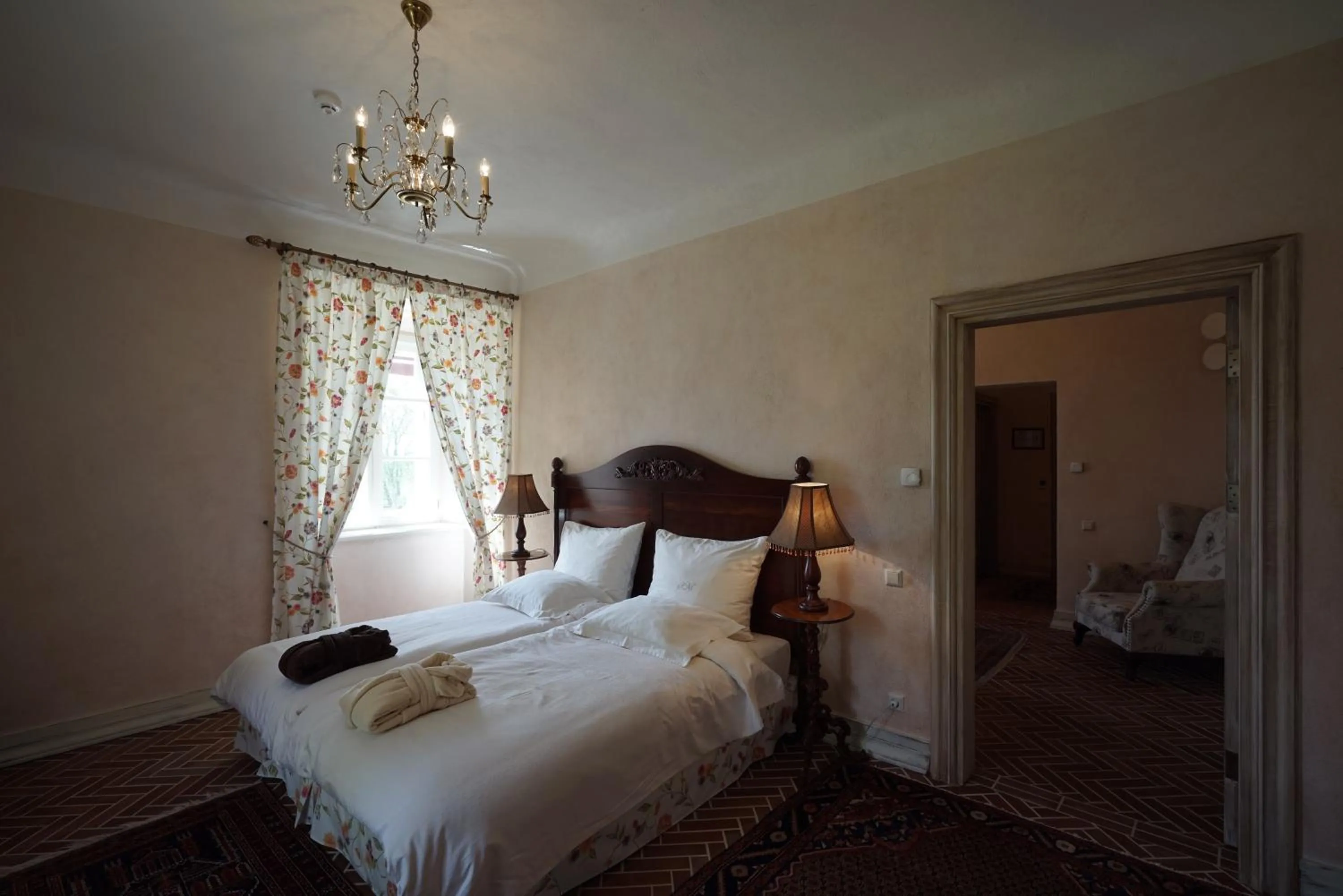Photo of the whole room, Bed in Liepupe Manor