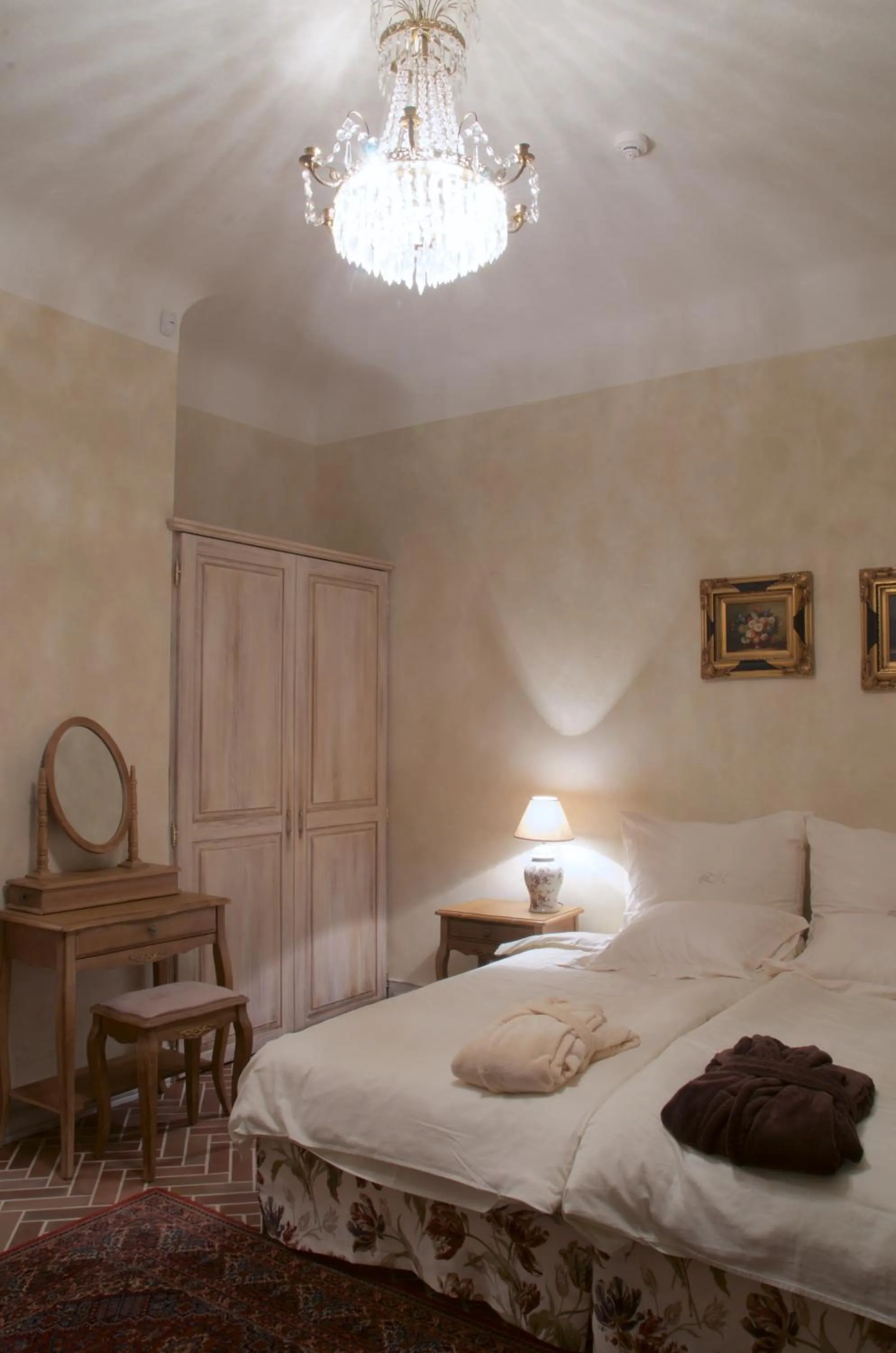 Bedroom, Bed in Liepupe Manor