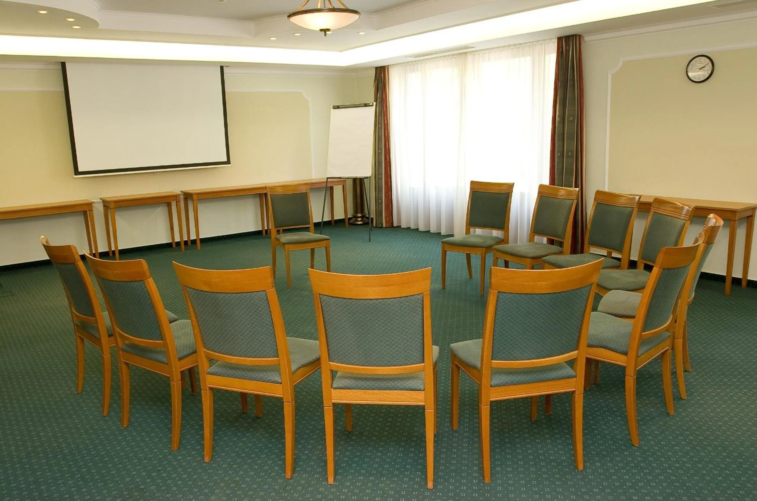 Business facilities in Geréby Kúria Hotel és Lovasudvar