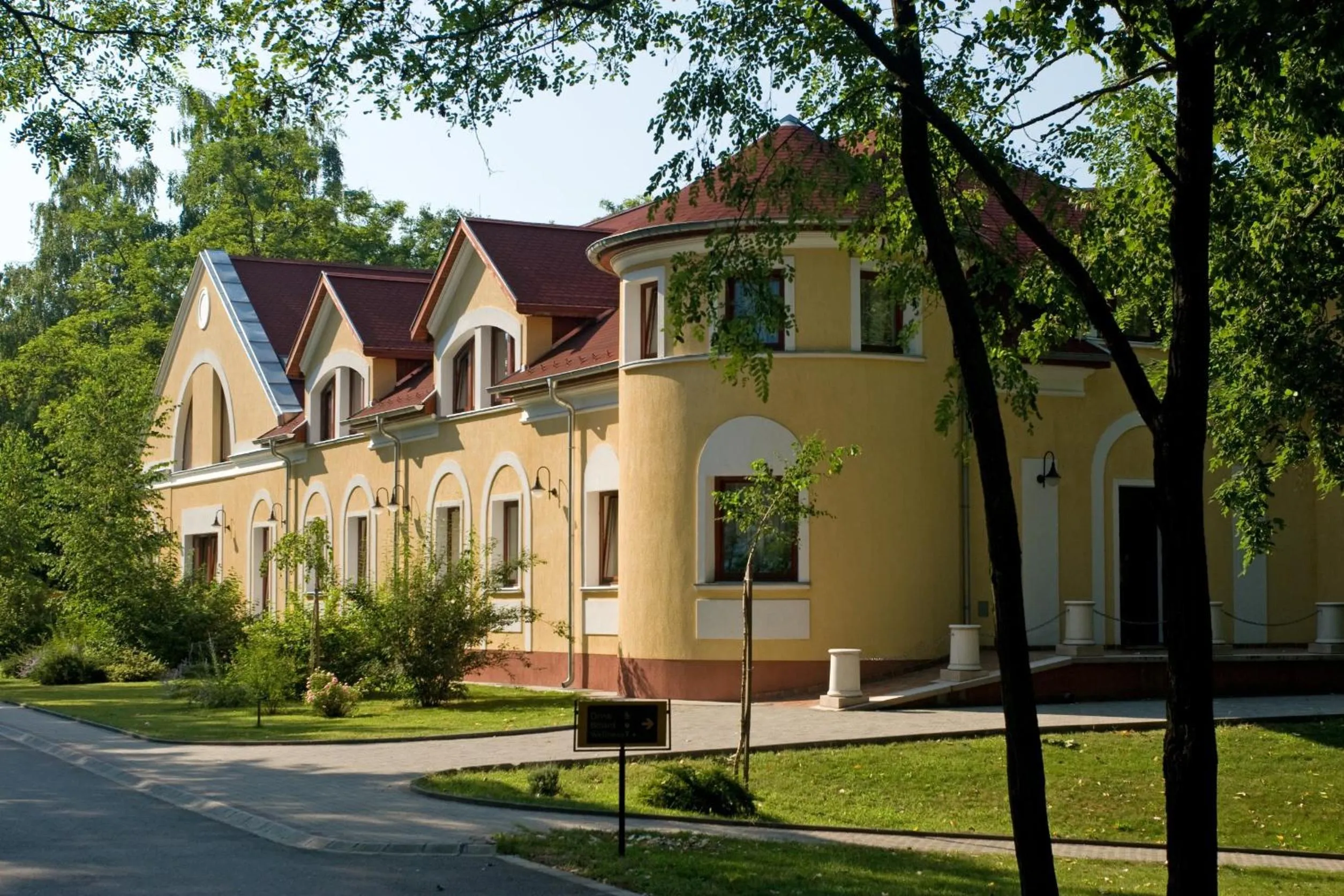 Facade/entrance in Geréby Kúria Hotel és Lovasudvar