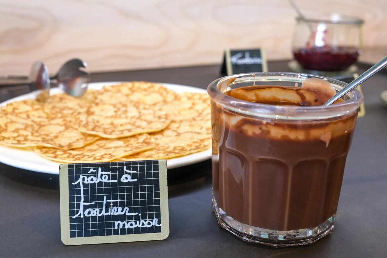 Breakfast in greet Hotel Belleville en Beaujolais A6