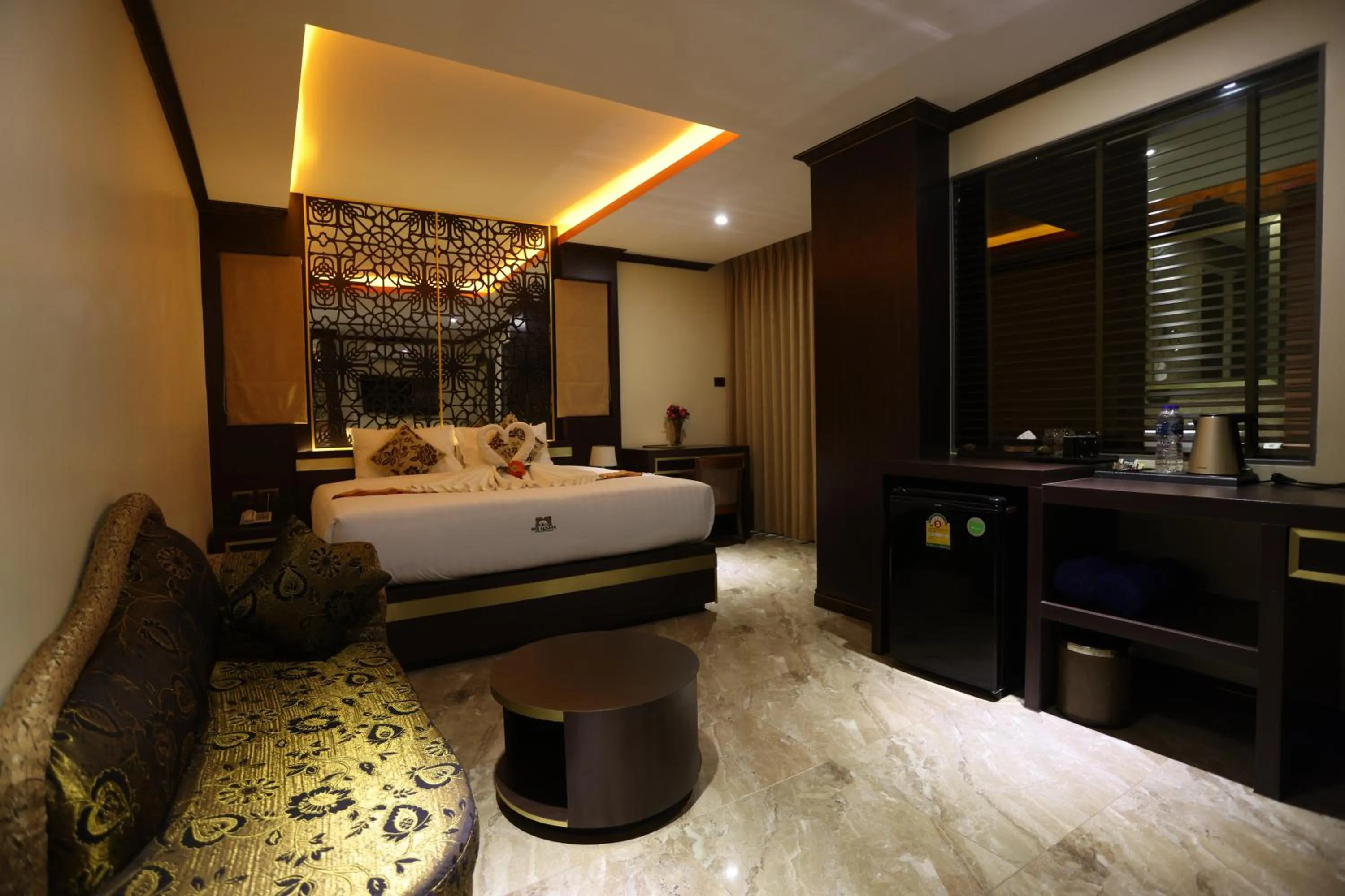 Bed in BAB ALHARA HOTEL