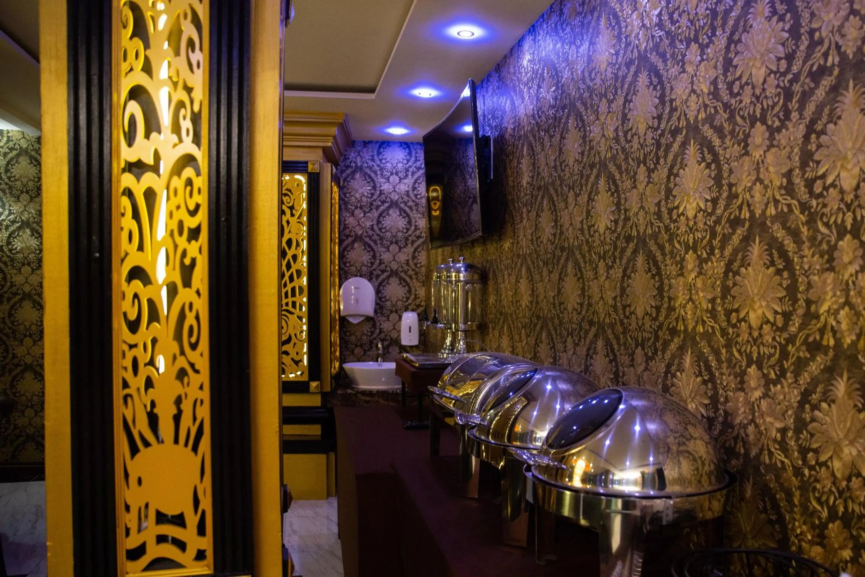 Seating area in BAB ALHARA HOTEL