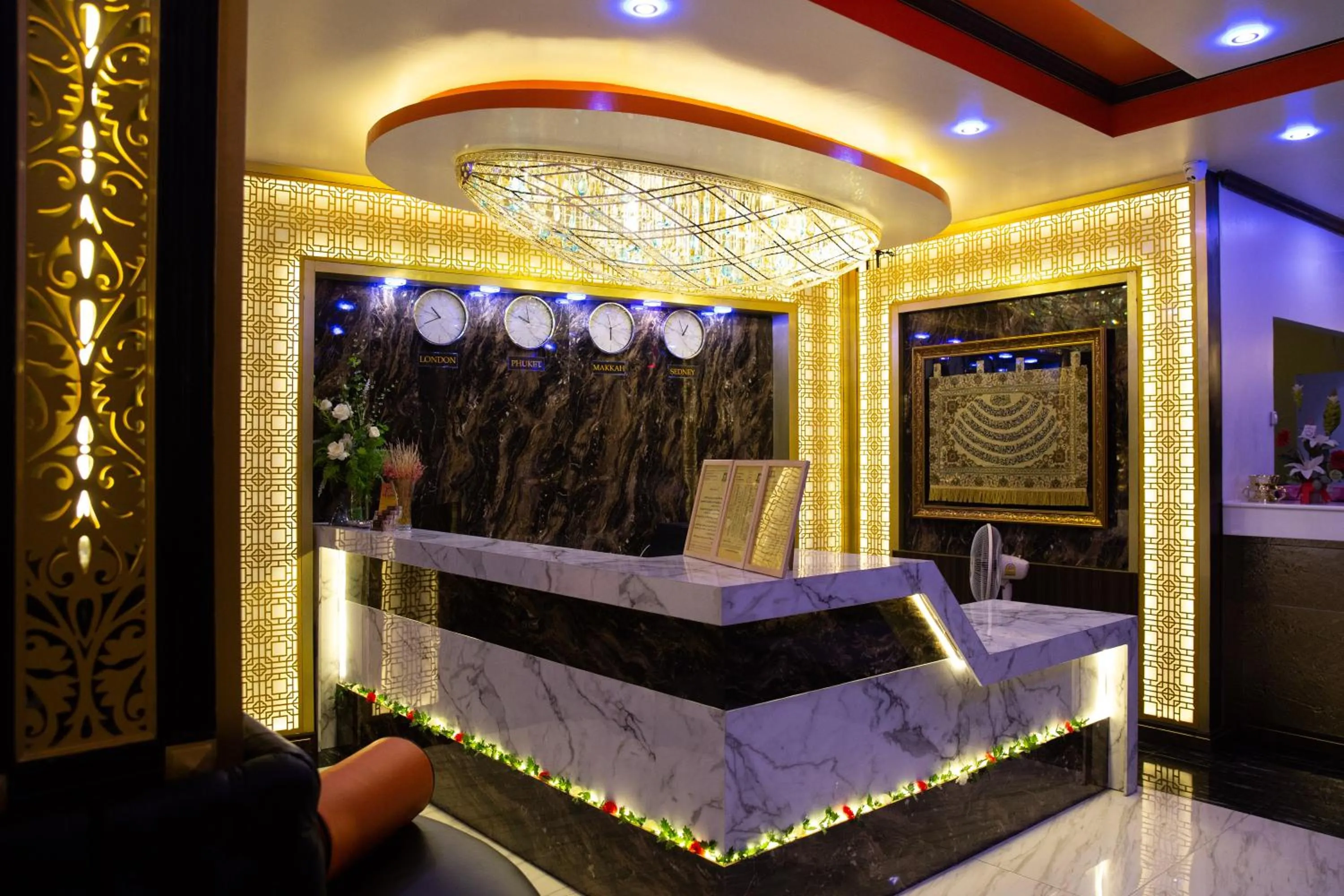 Lobby or reception in BAB ALHARA HOTEL