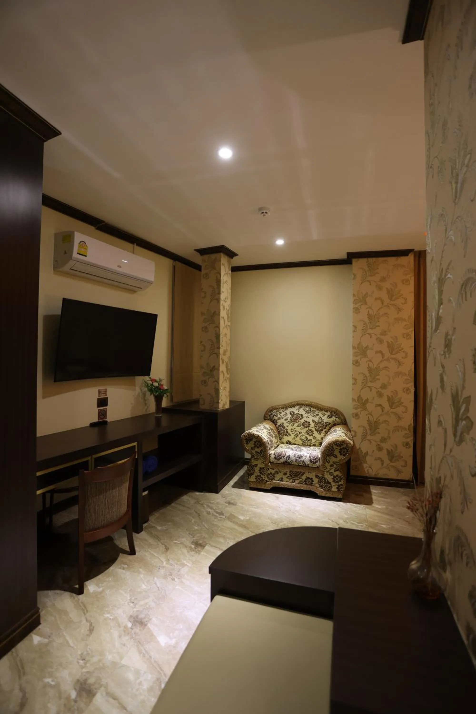 Bed in BAB ALHARA HOTEL