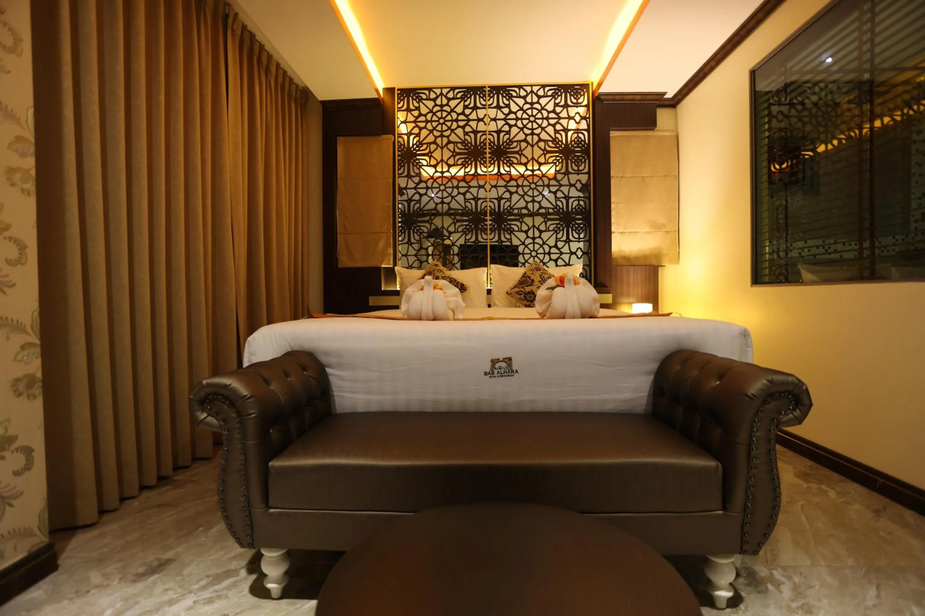 Bed in BAB ALHARA HOTEL