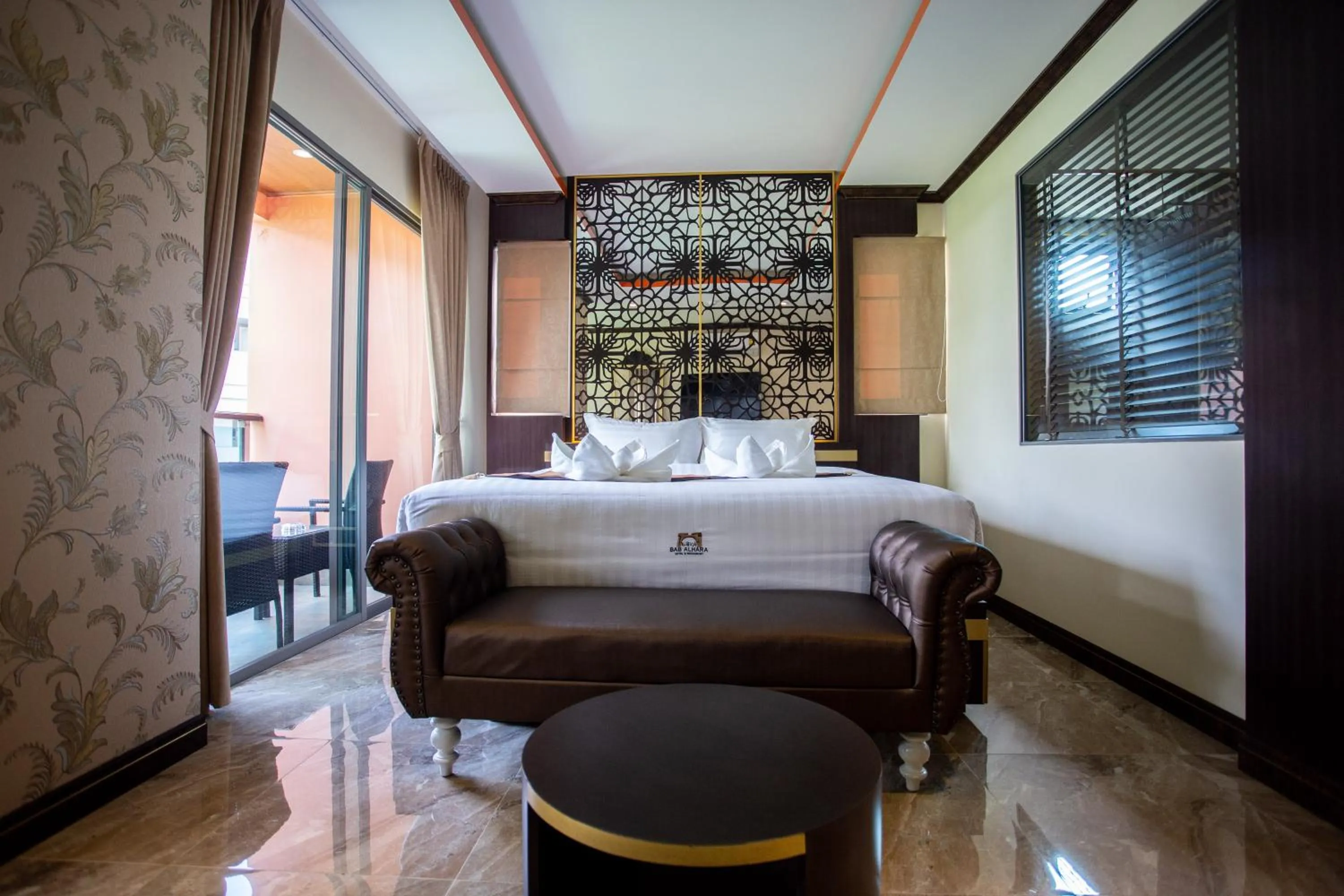 Bed in BAB ALHARA HOTEL