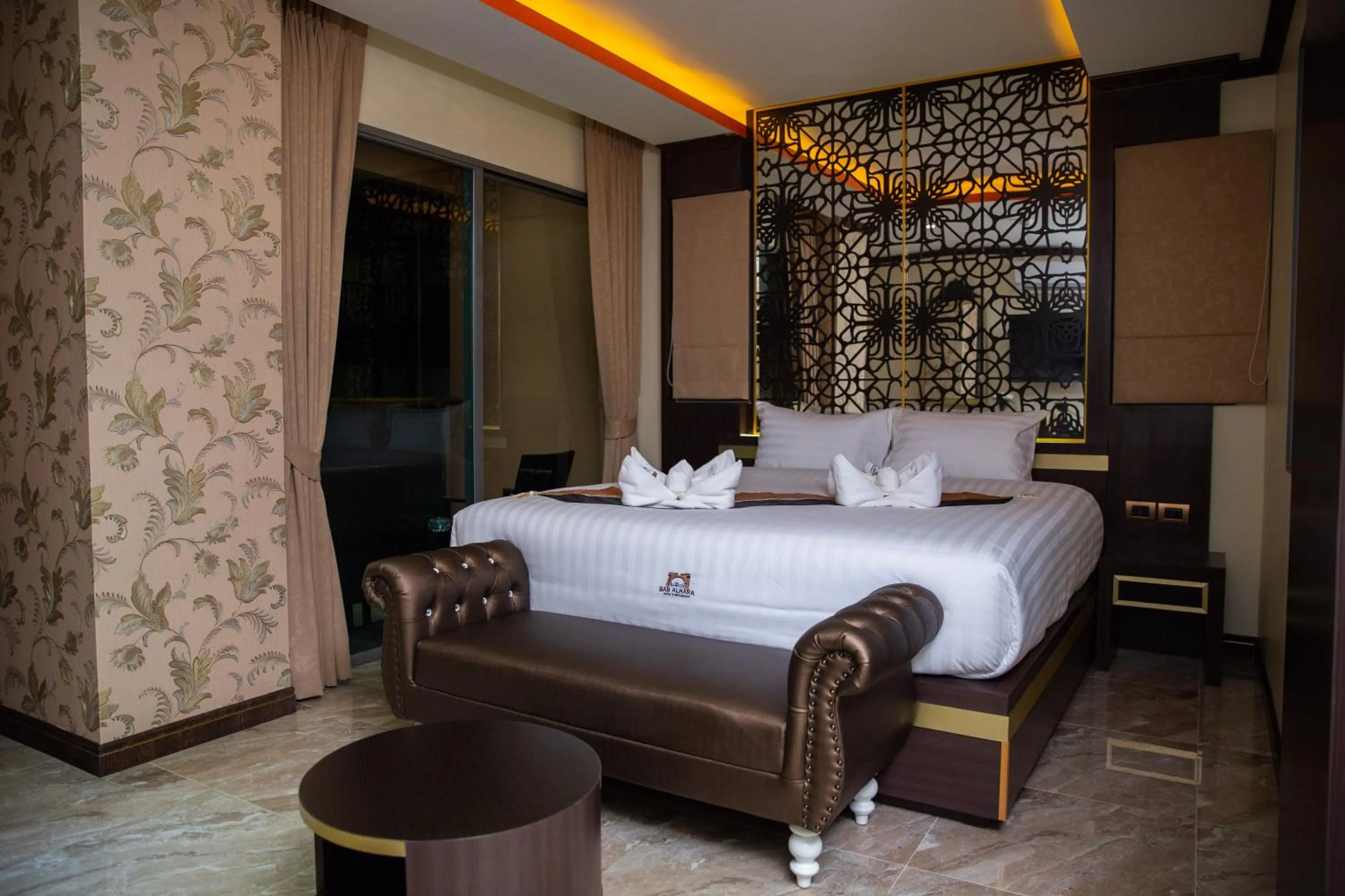 Bed in BAB ALHARA HOTEL