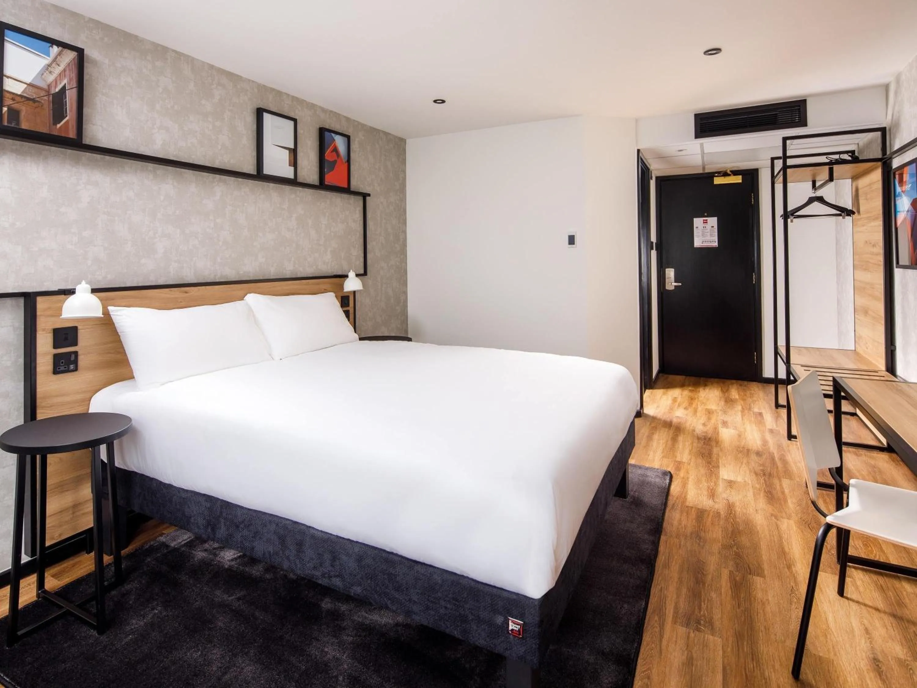 Bedroom, Bed in ibis Wakefield East-Castleford