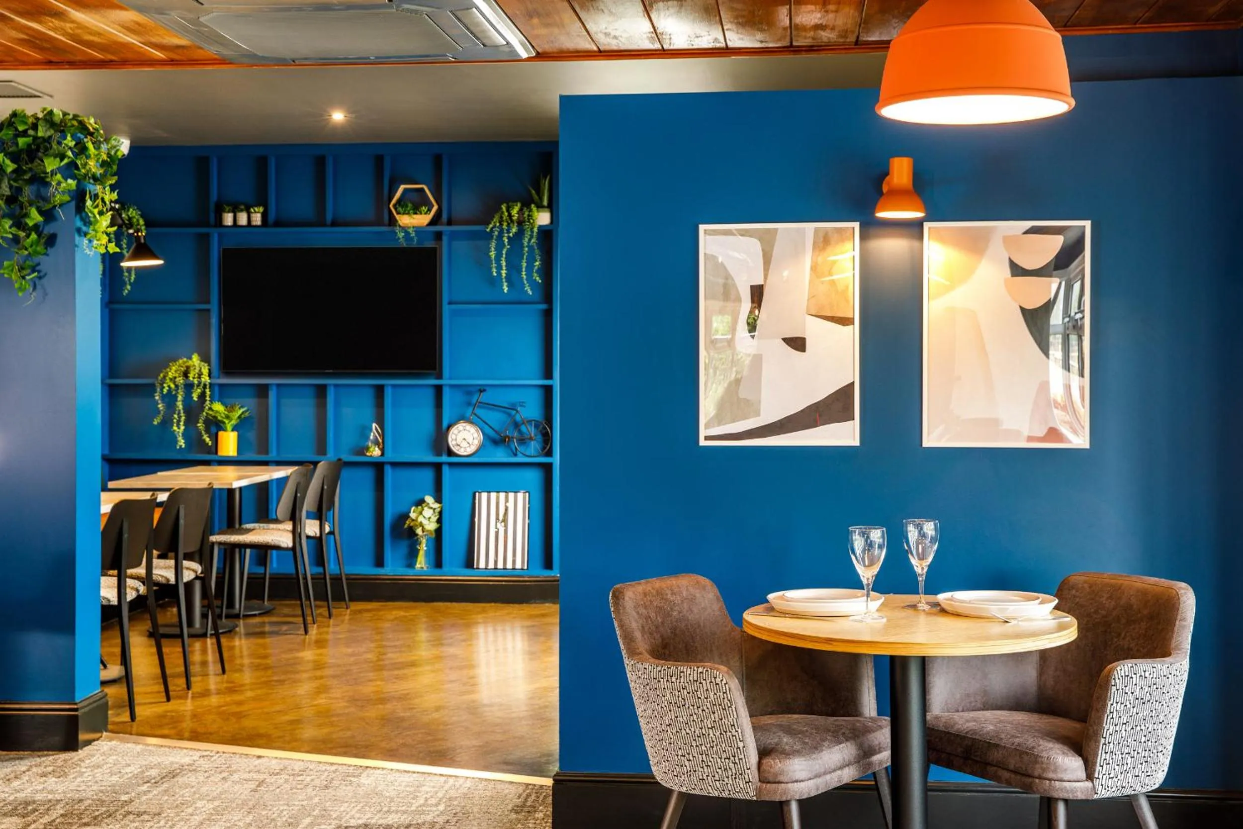 Restaurant/places to eat in ibis Wakefield East-Castleford