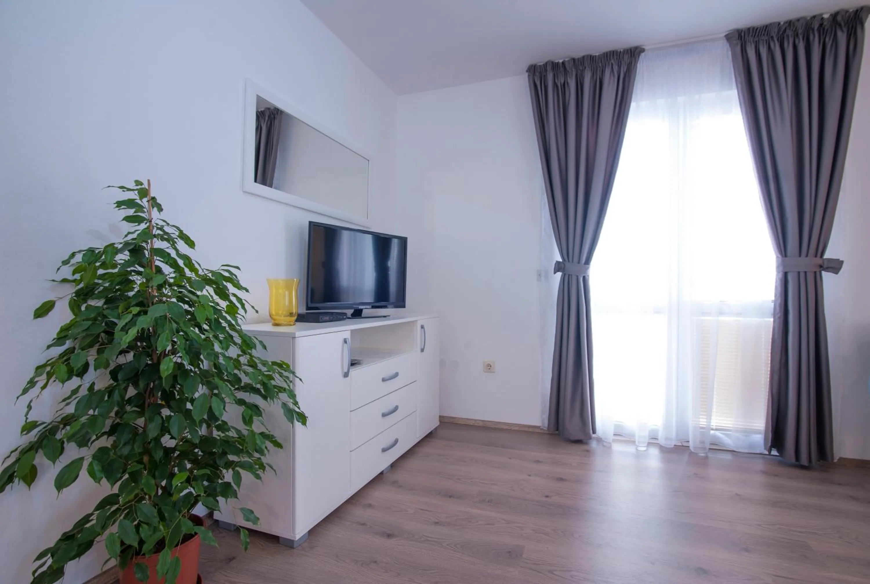 TV and multimedia in Apartments Grand
