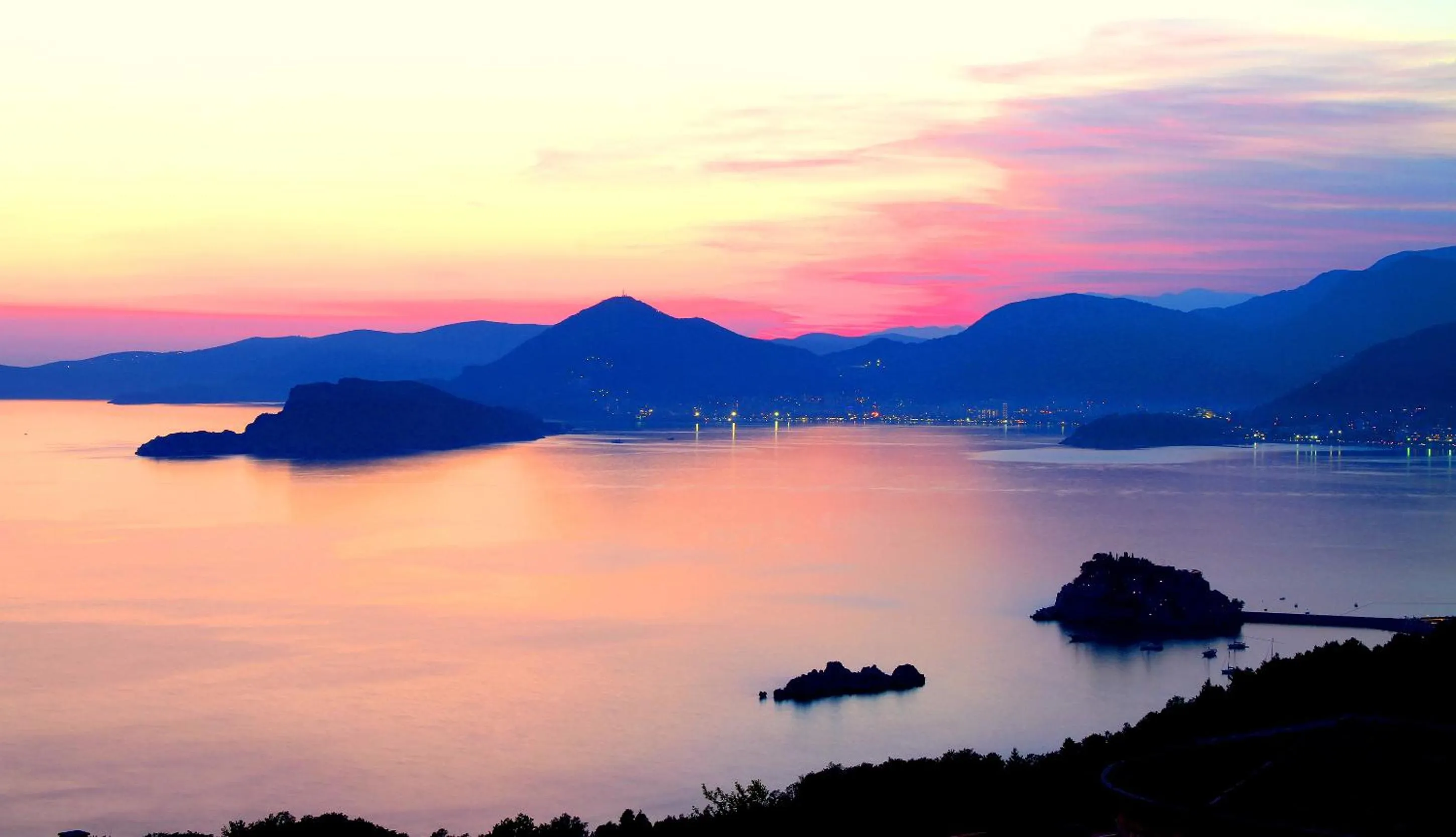 Beach in Apartments Grand