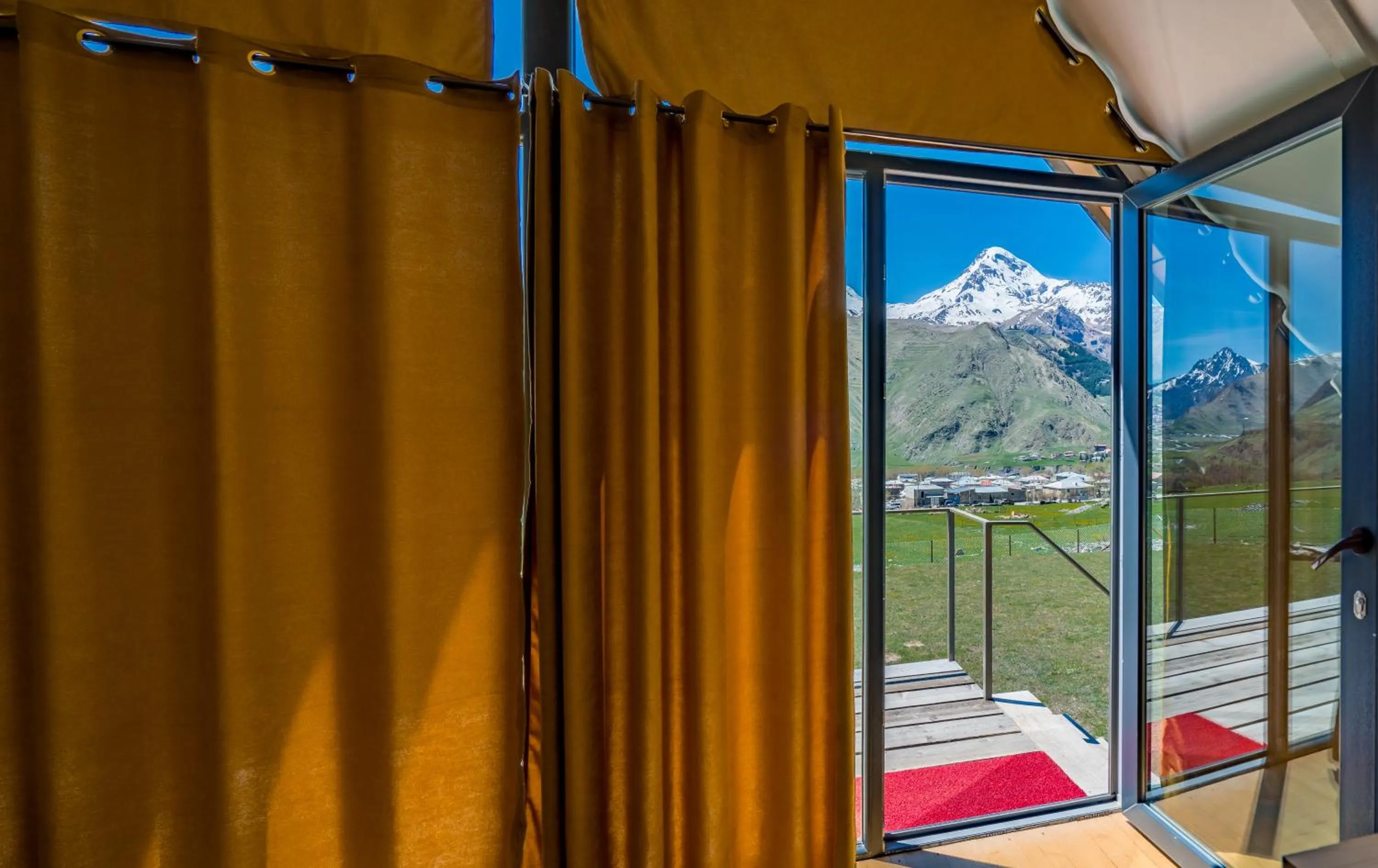 Balcony/Terrace in Kazbegi View