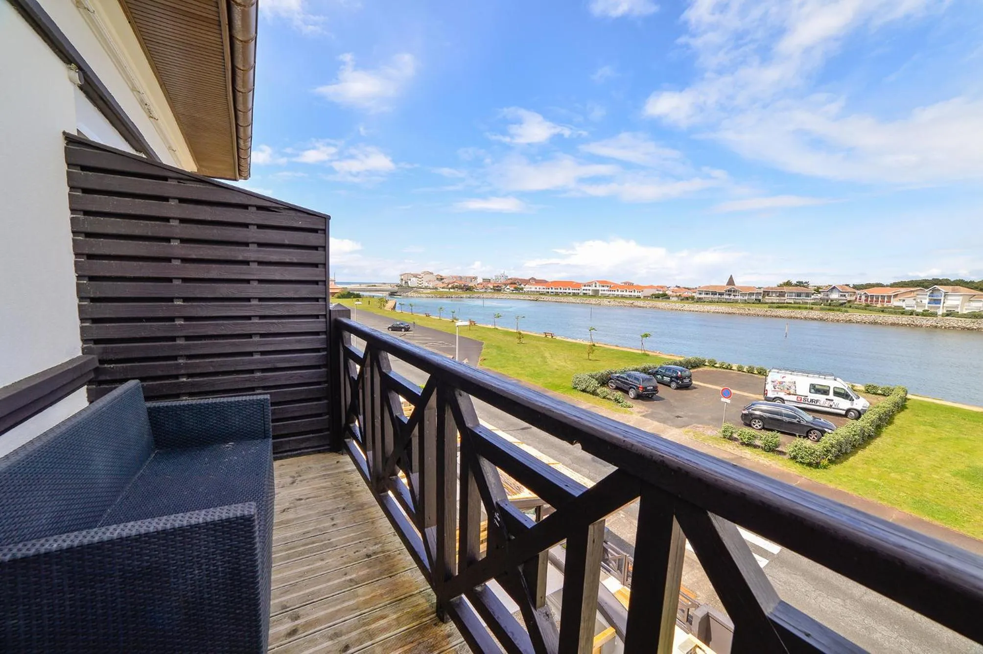 River view in Single Fin Hotel & Lodge