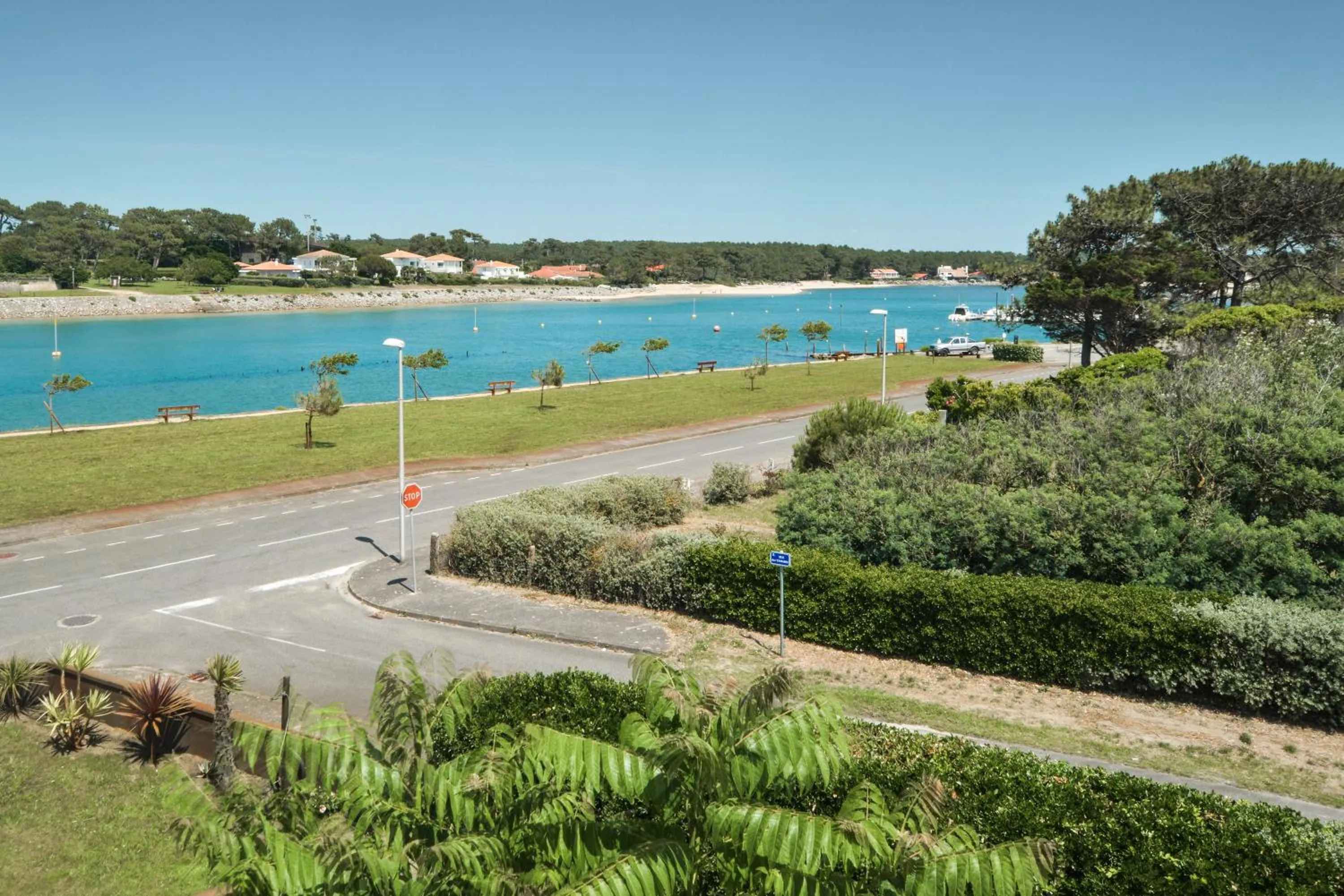 Single Fin Hotel & Lodge