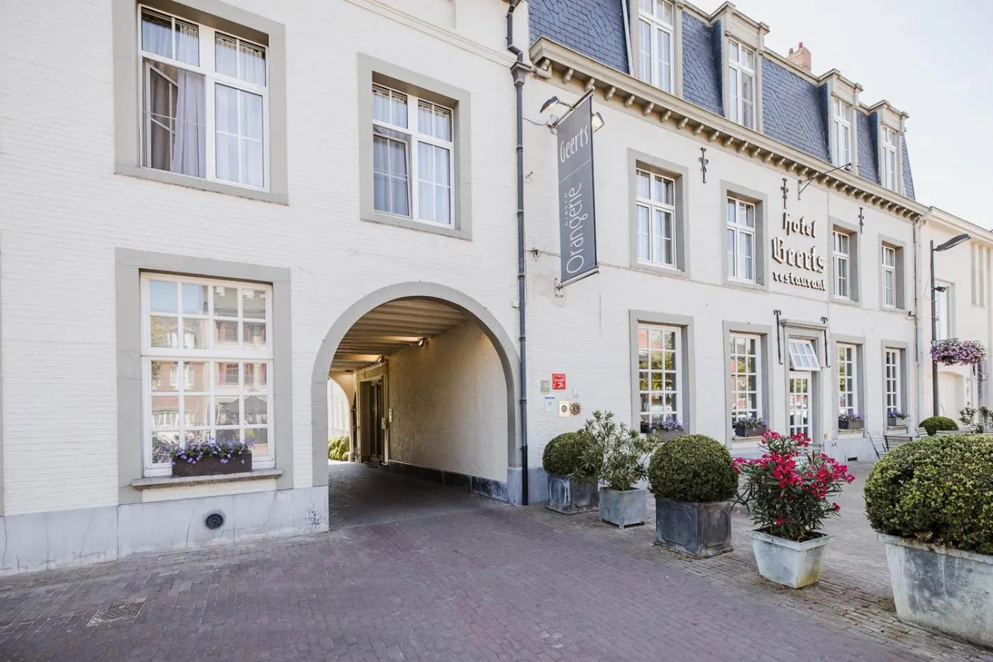 Restaurant/places to eat in Hotel Geerts