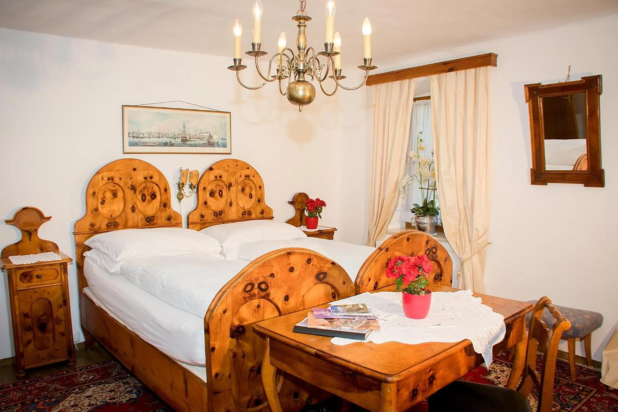 Bed in Gasthof Hohlwegwirt