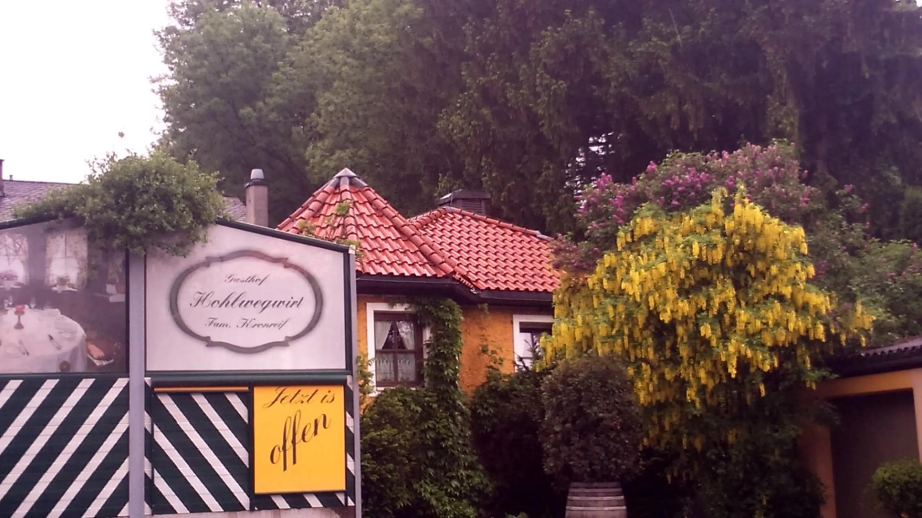 Property building in Gasthof Hohlwegwirt