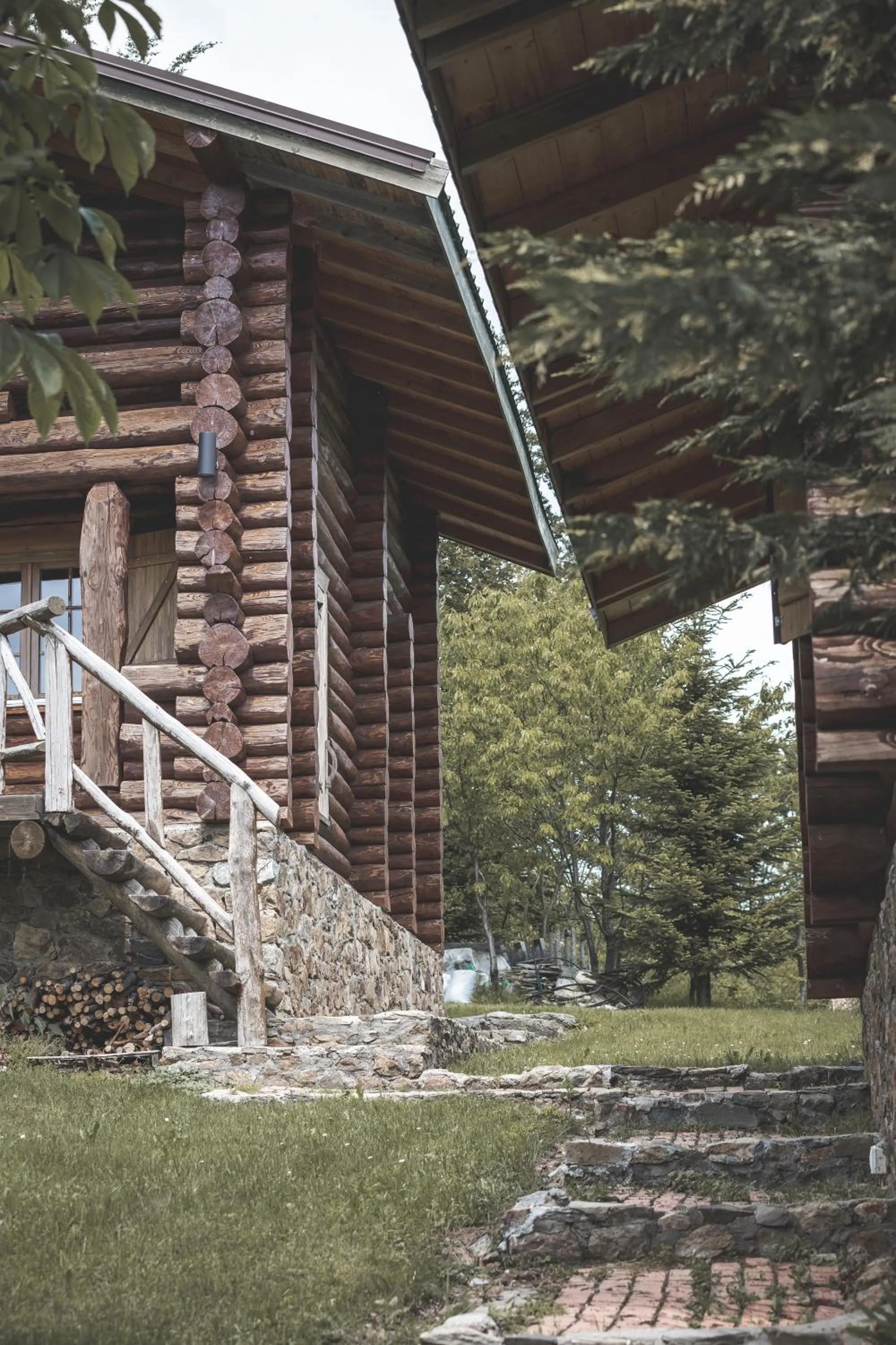 Patio in Sfendamos Wood Village