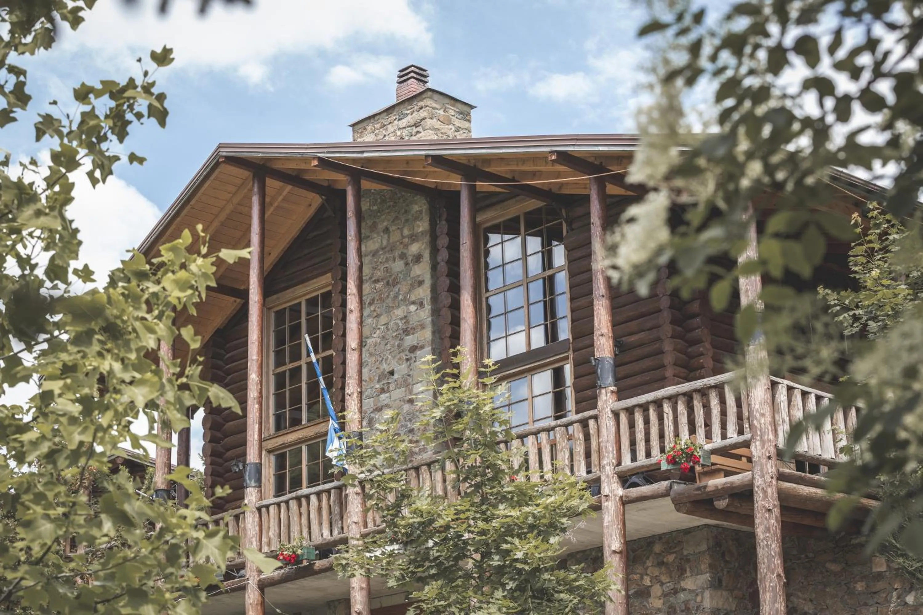 Property building in Sfendamos Wood Village