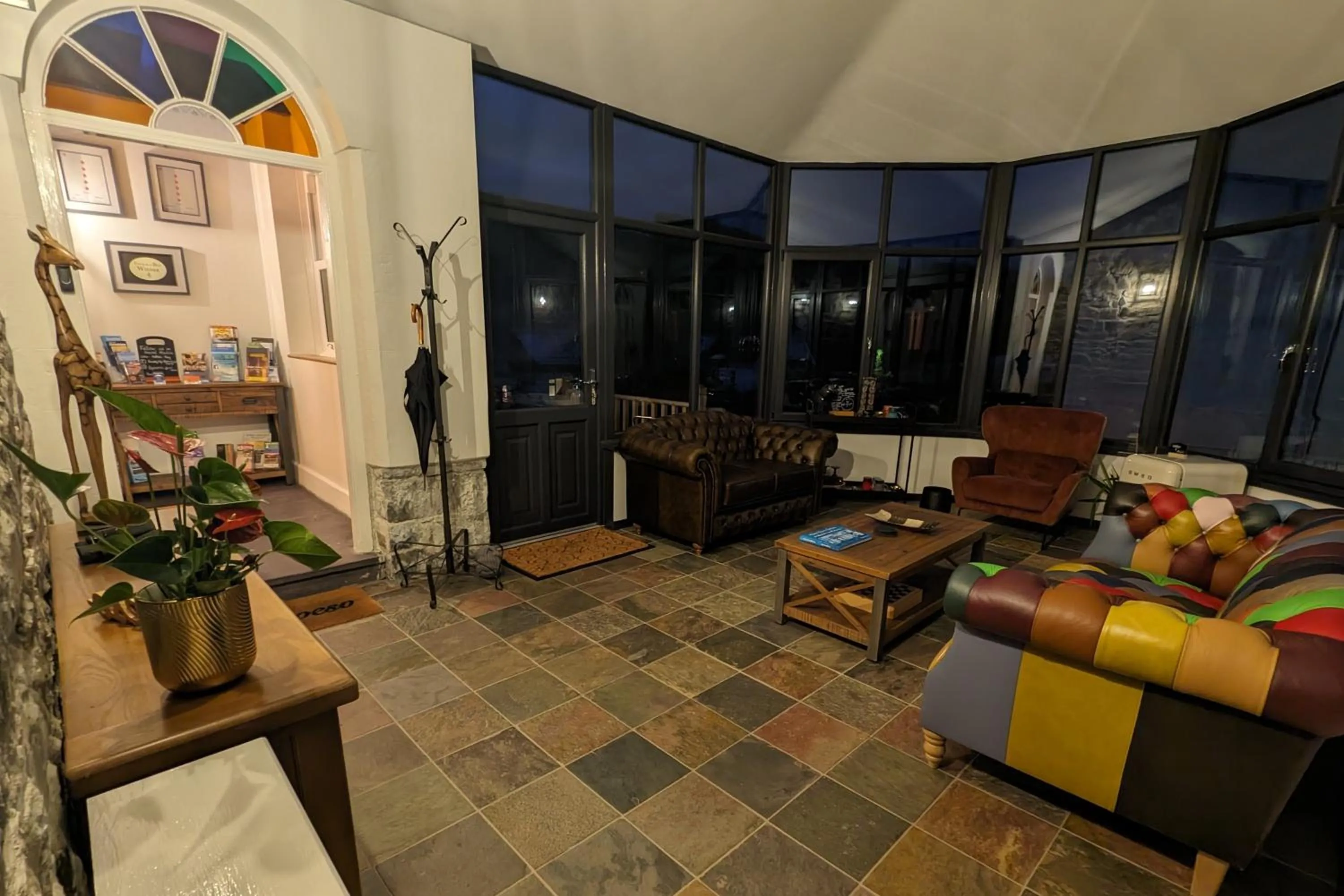 LLys Aeron "The Little Hotel"