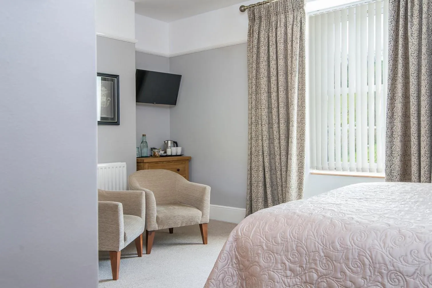 Bedroom, Bed in LLys Aeron "The Little Hotel"