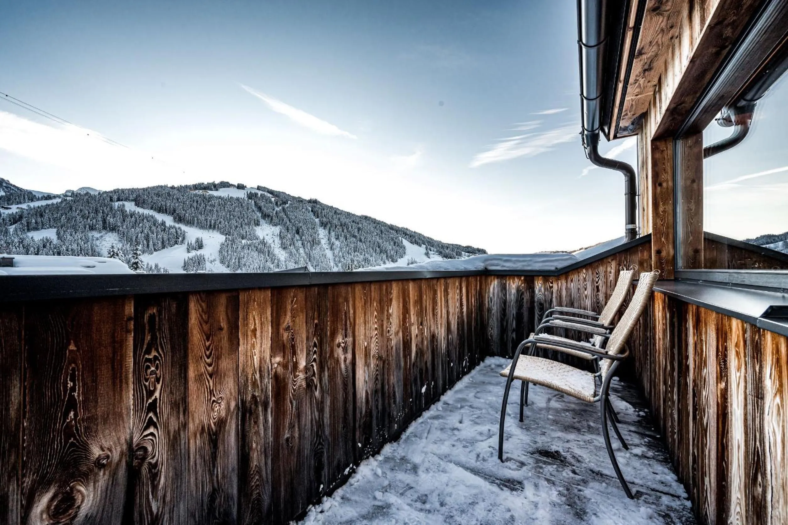 Winter in ALMMONTE SENSUM SUITES - Funky Living Hotel