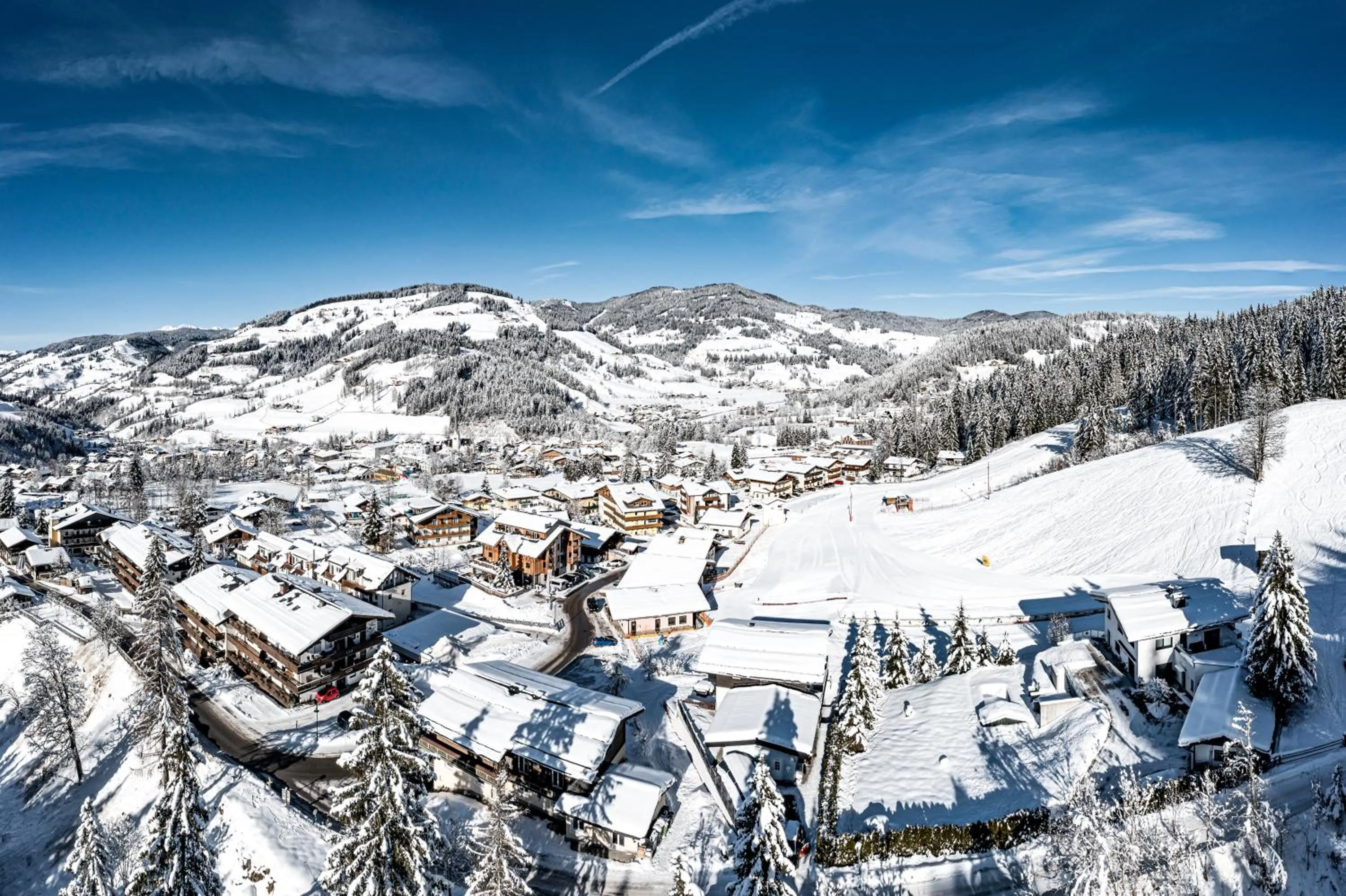 Bird's eye view in ALMMONTE SENSUM SUITES - Funky Living Hotel