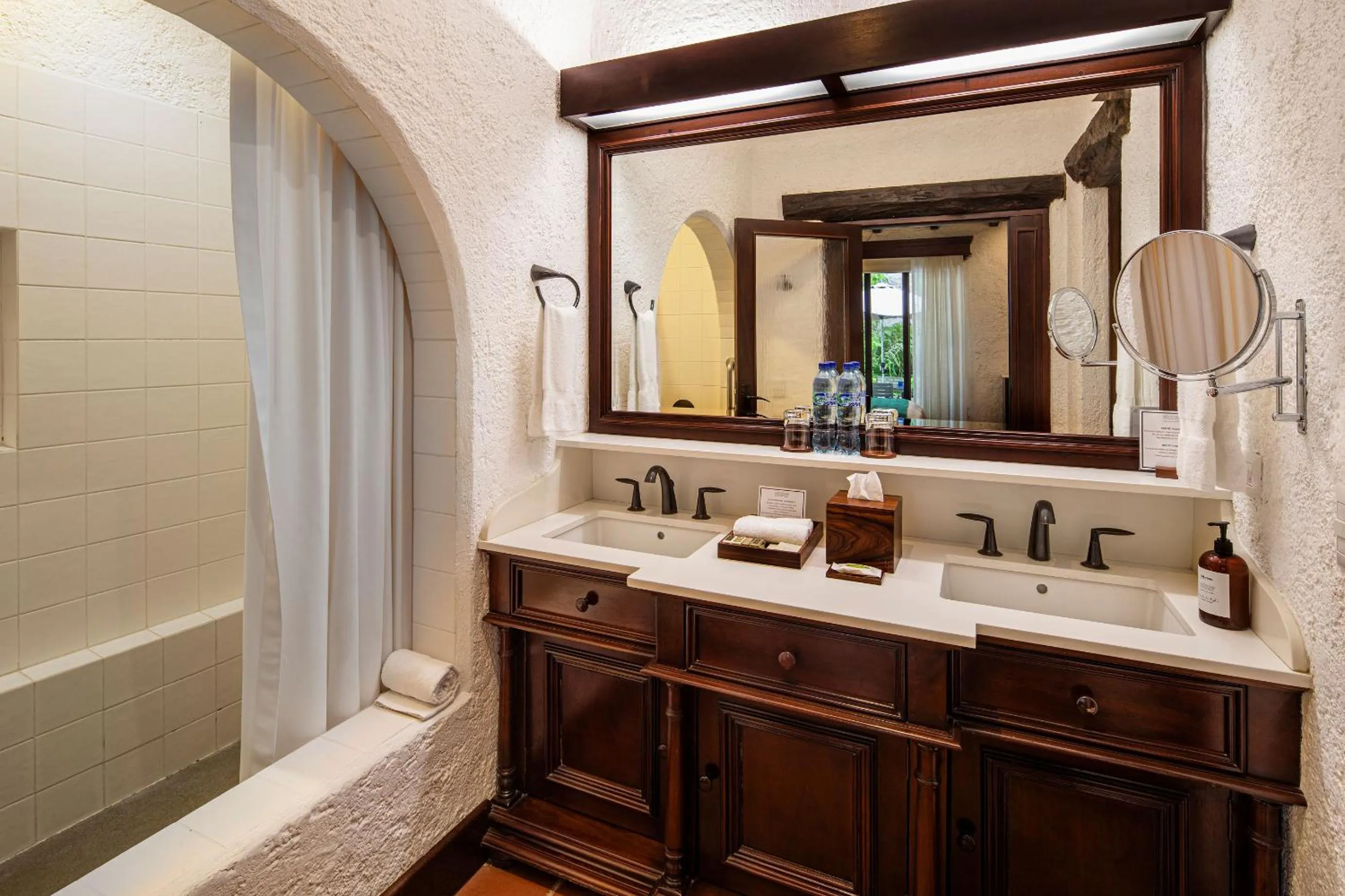 Bathroom in Las Cruces Boutique Hotel