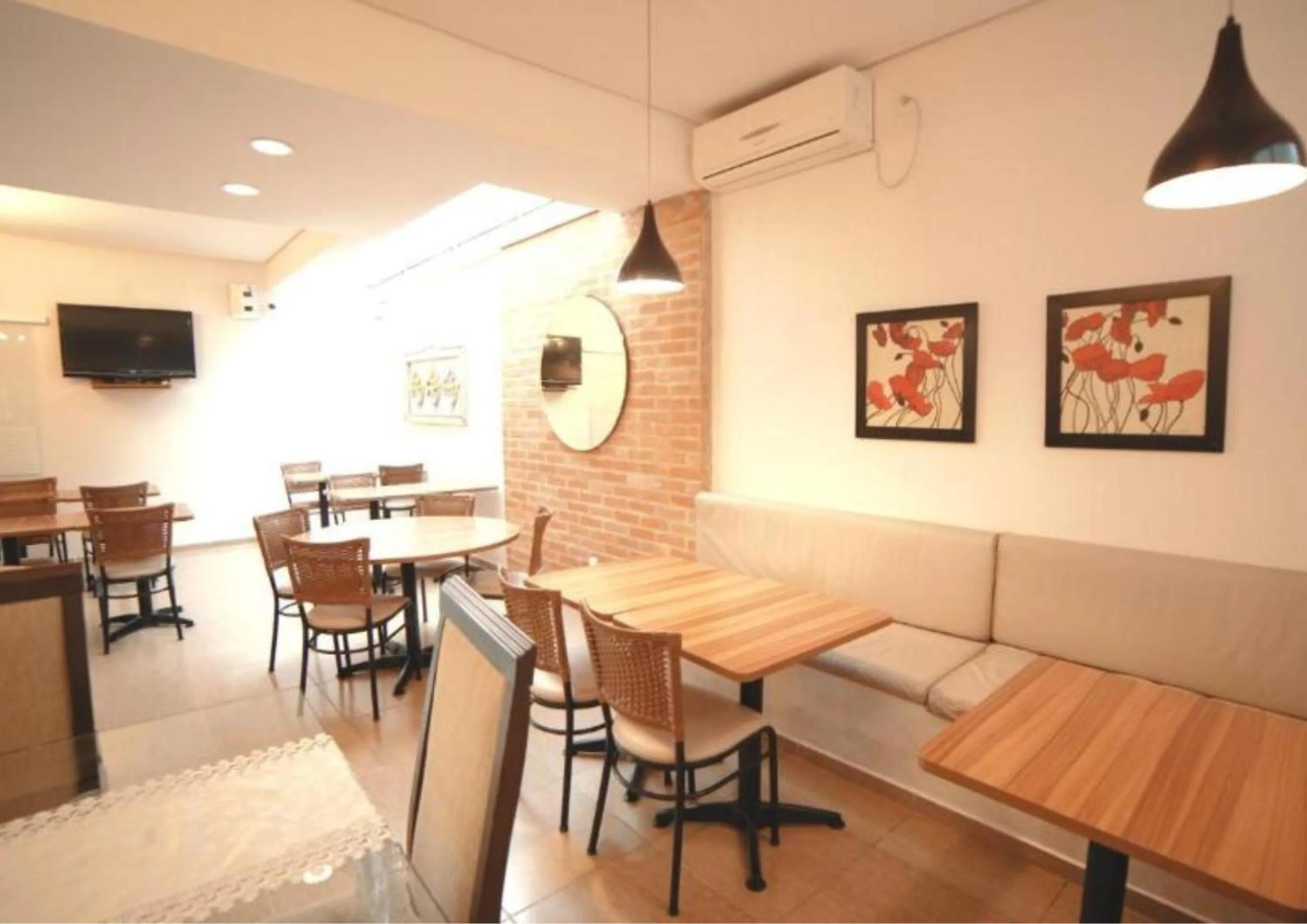 Breakfast in Hotel Água Viva - Cachoeira Paulista - SP - Próximo a Canção Nova