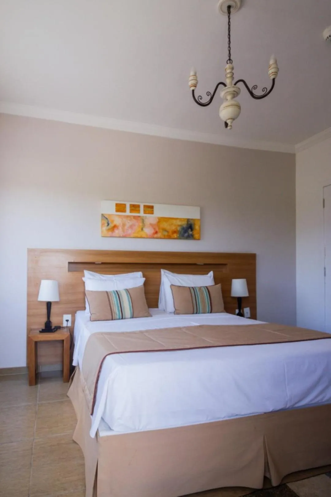 Property building, Bed in Hotel Água Viva - Cachoeira Paulista - SP - Próximo a Canção Nova