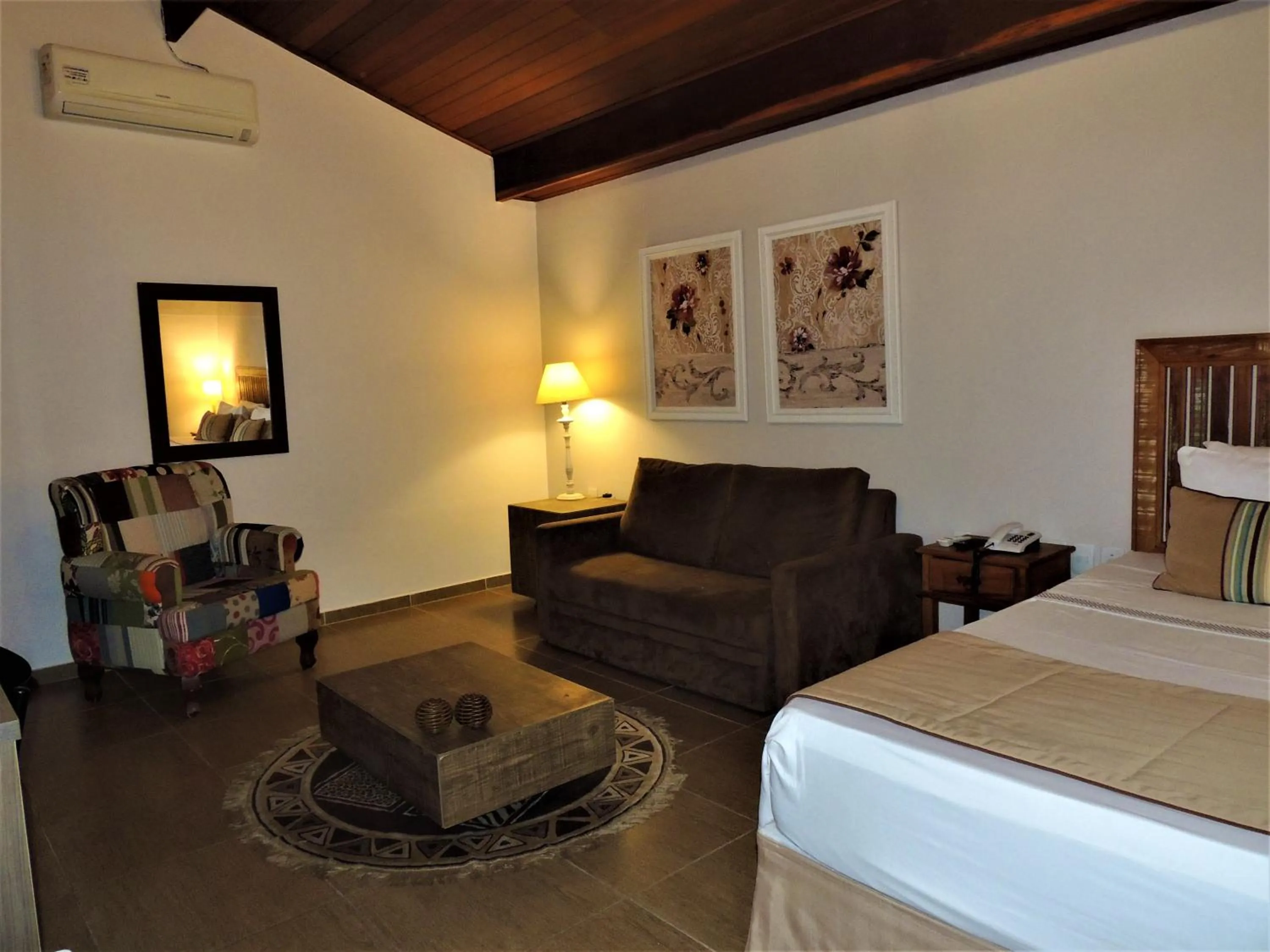 Bedroom, Bed in Hotel Água Viva - Cachoeira Paulista - SP - Próximo a Canção Nova